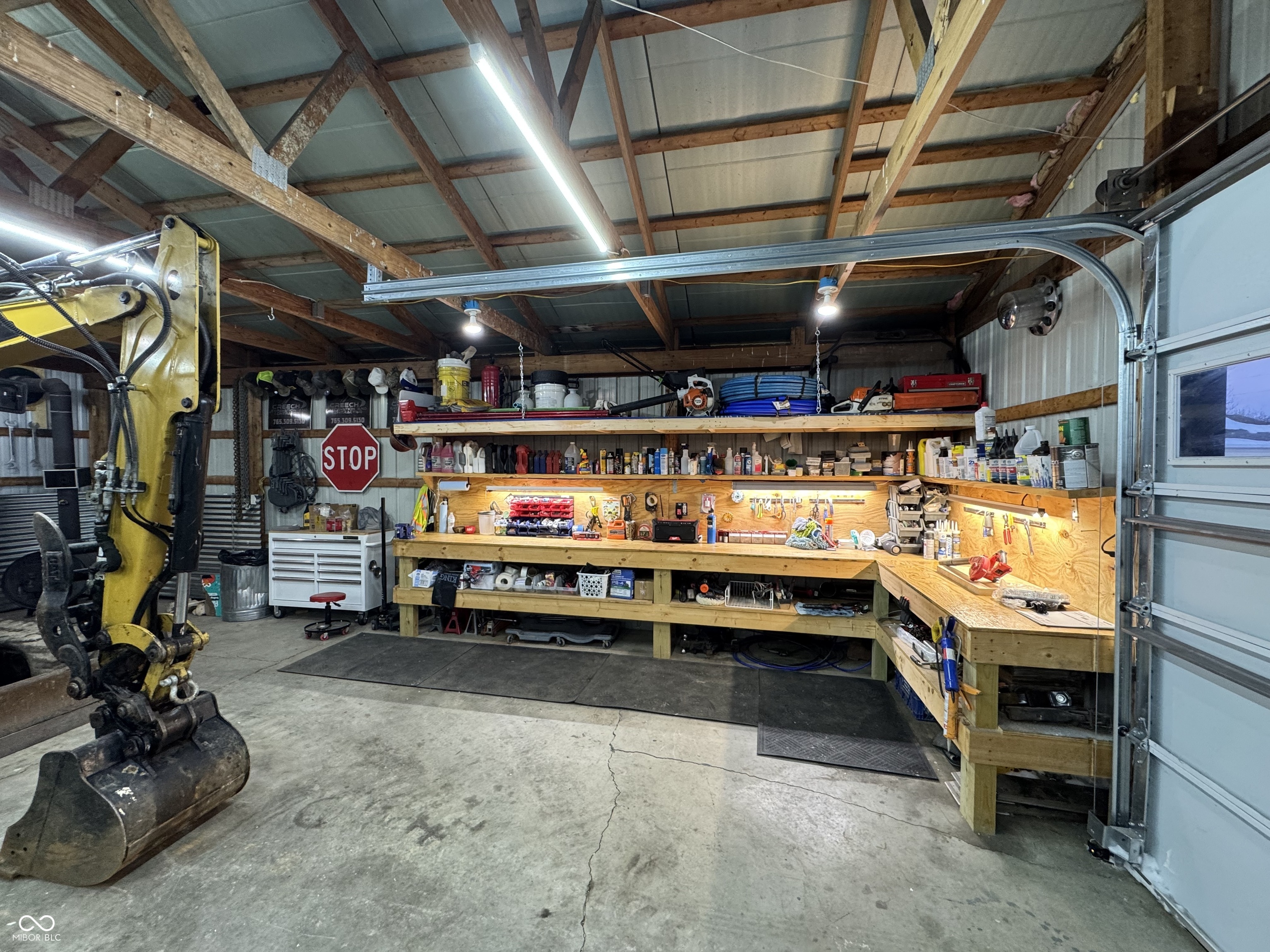 5240 S County Road 1200 E