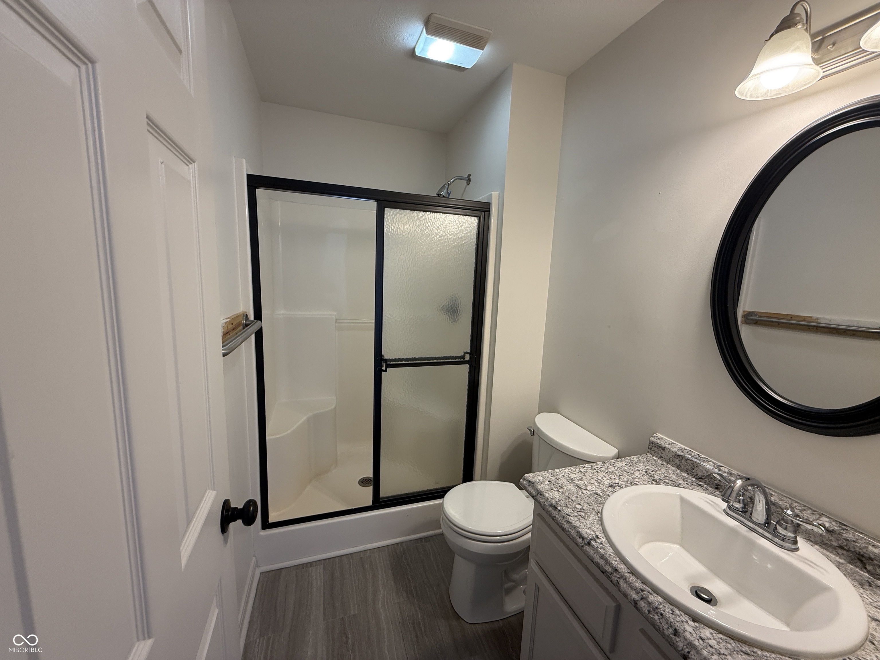 5202 E Harvard Court