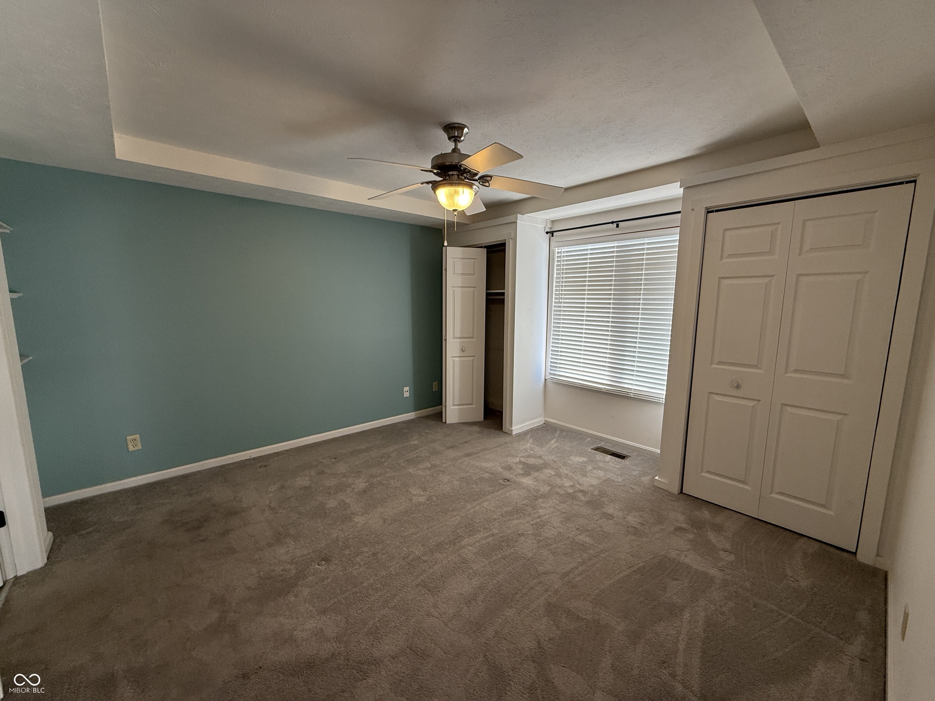 5202 E Harvard Court