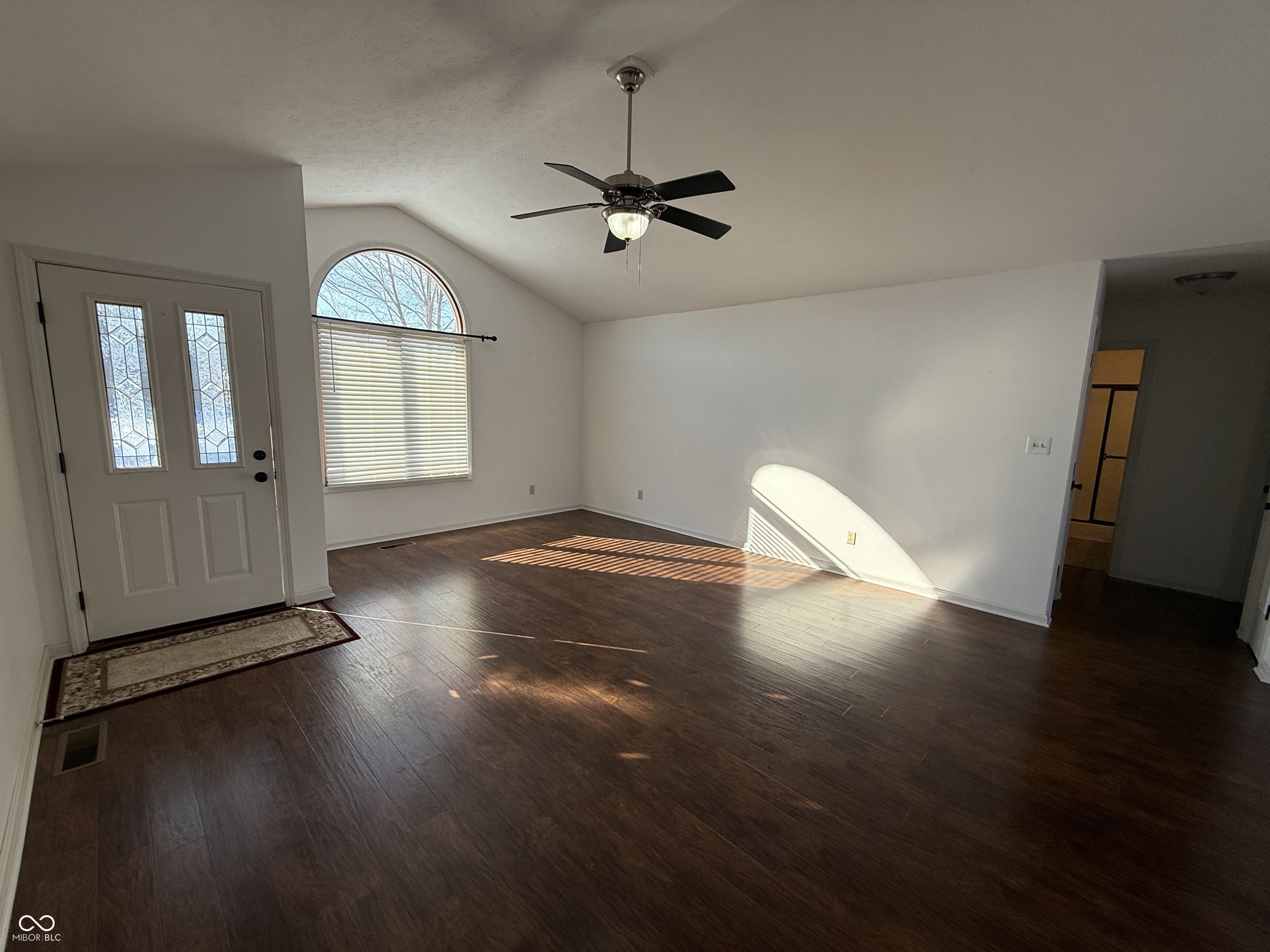 5202 E Harvard Court