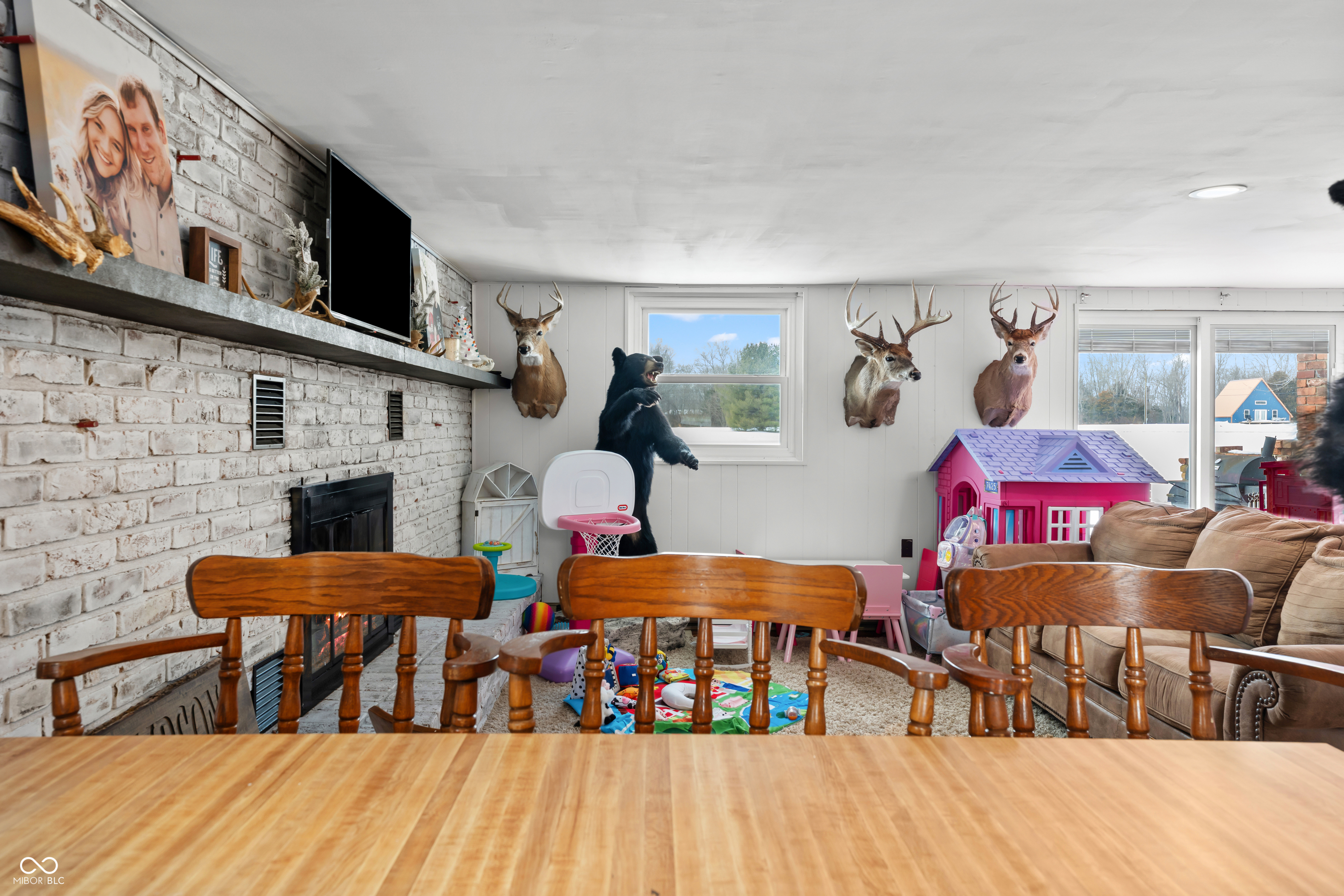 8357 N County Road 300 W