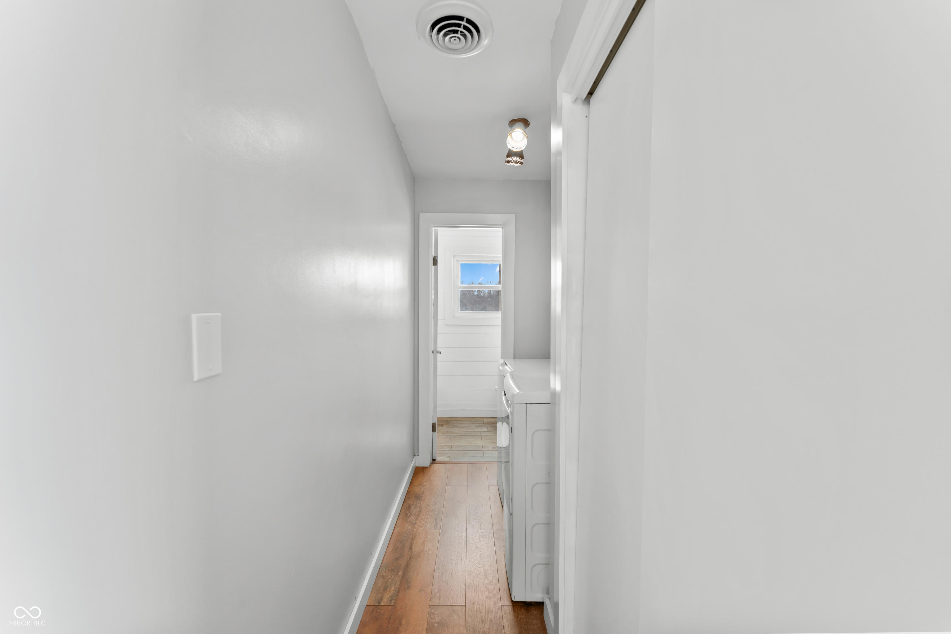 8357 N County Road 300 W