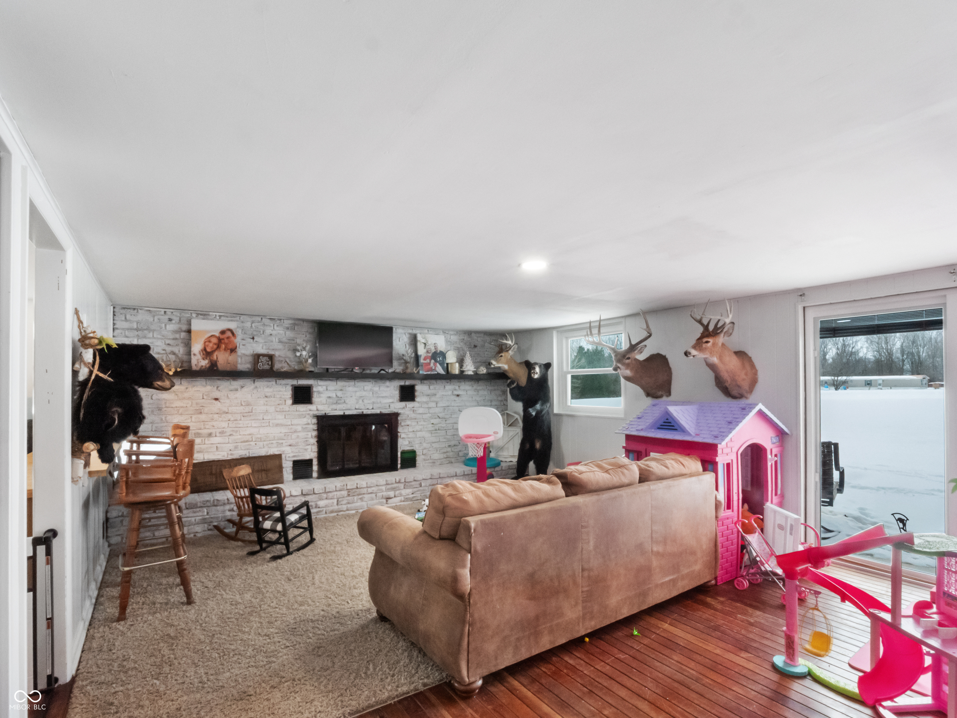 8357 N County Road 300 W