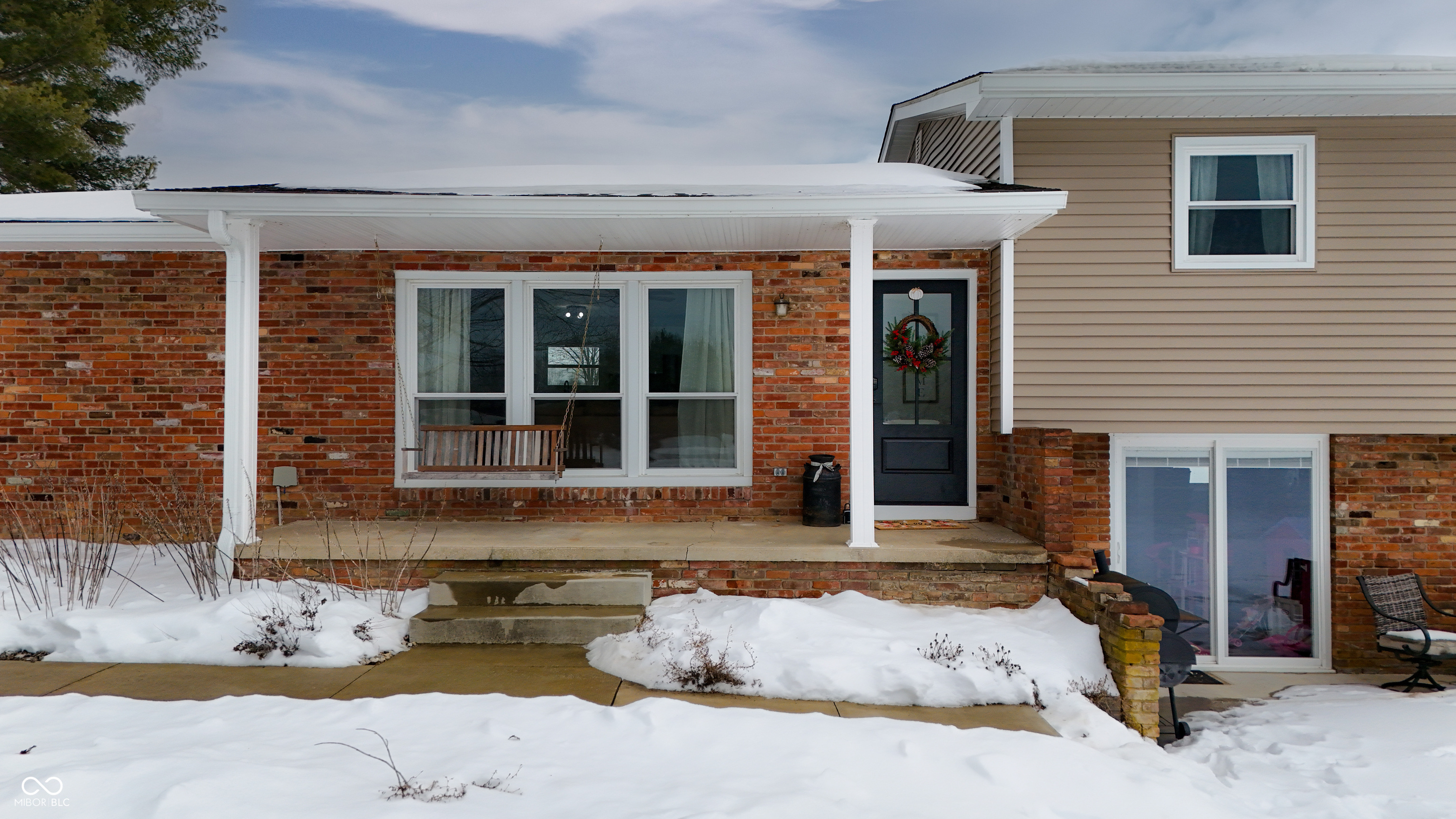 8357 N County Road 300 W