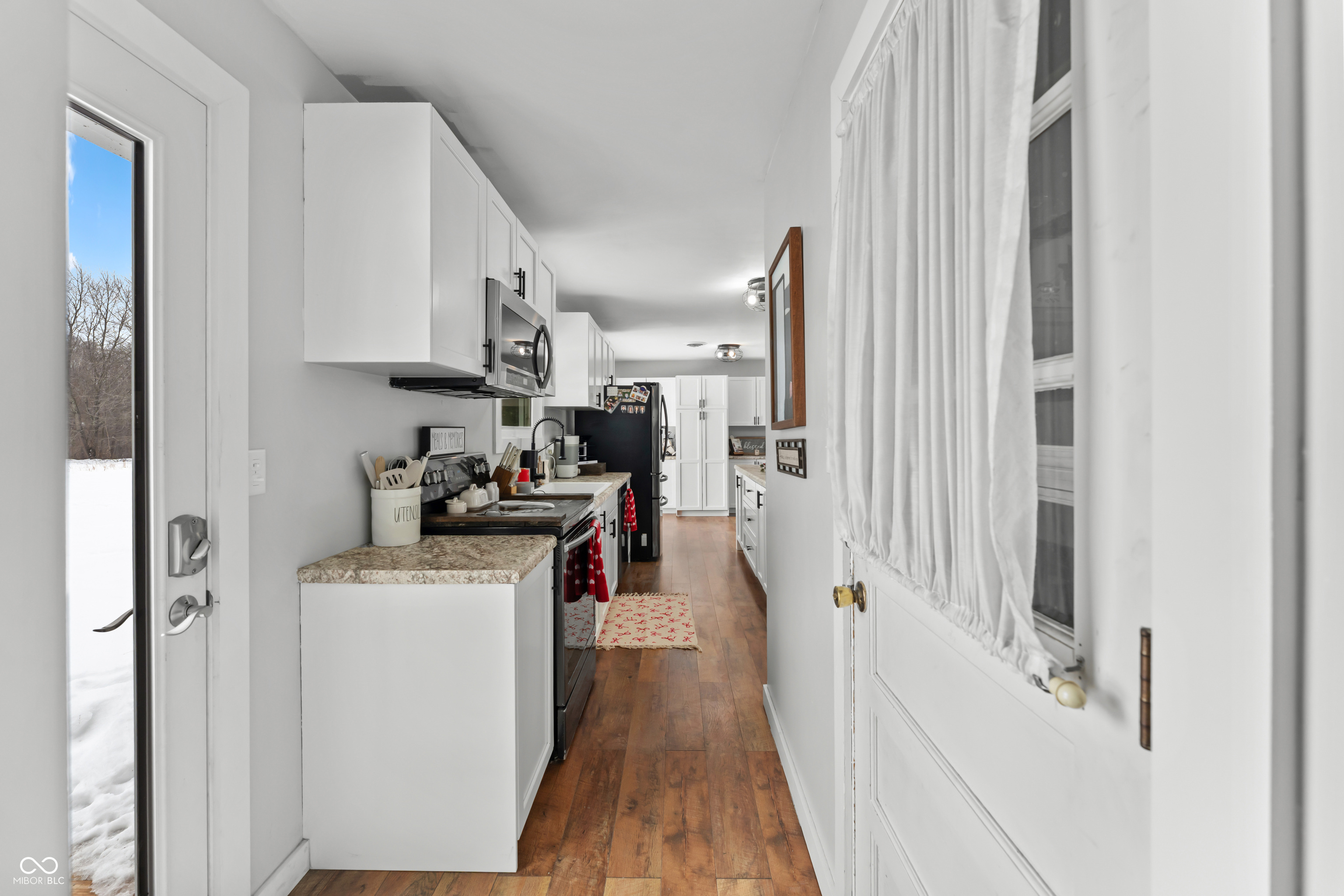 8357 N County Road 300 W