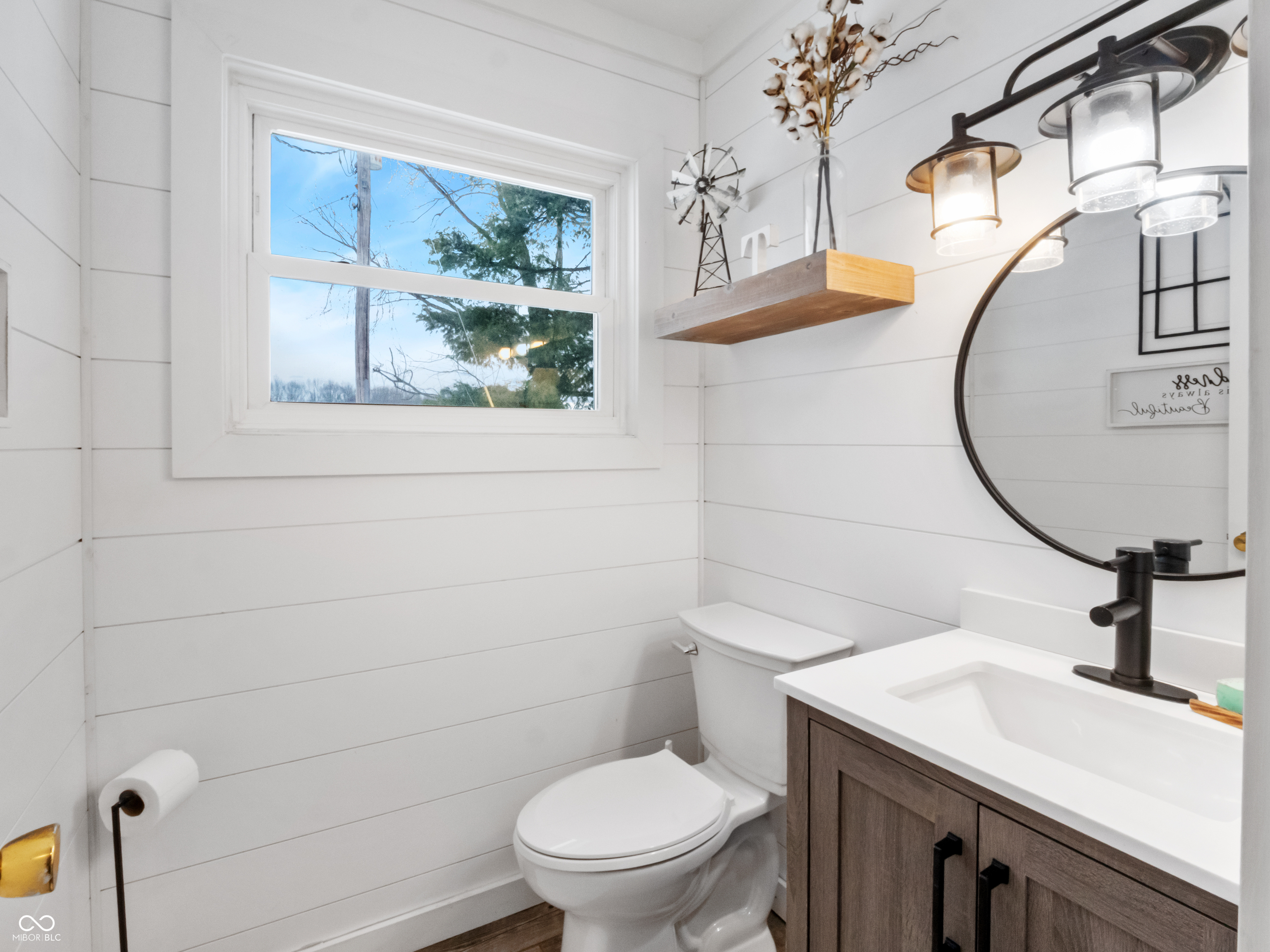 8357 N County Road 300 W