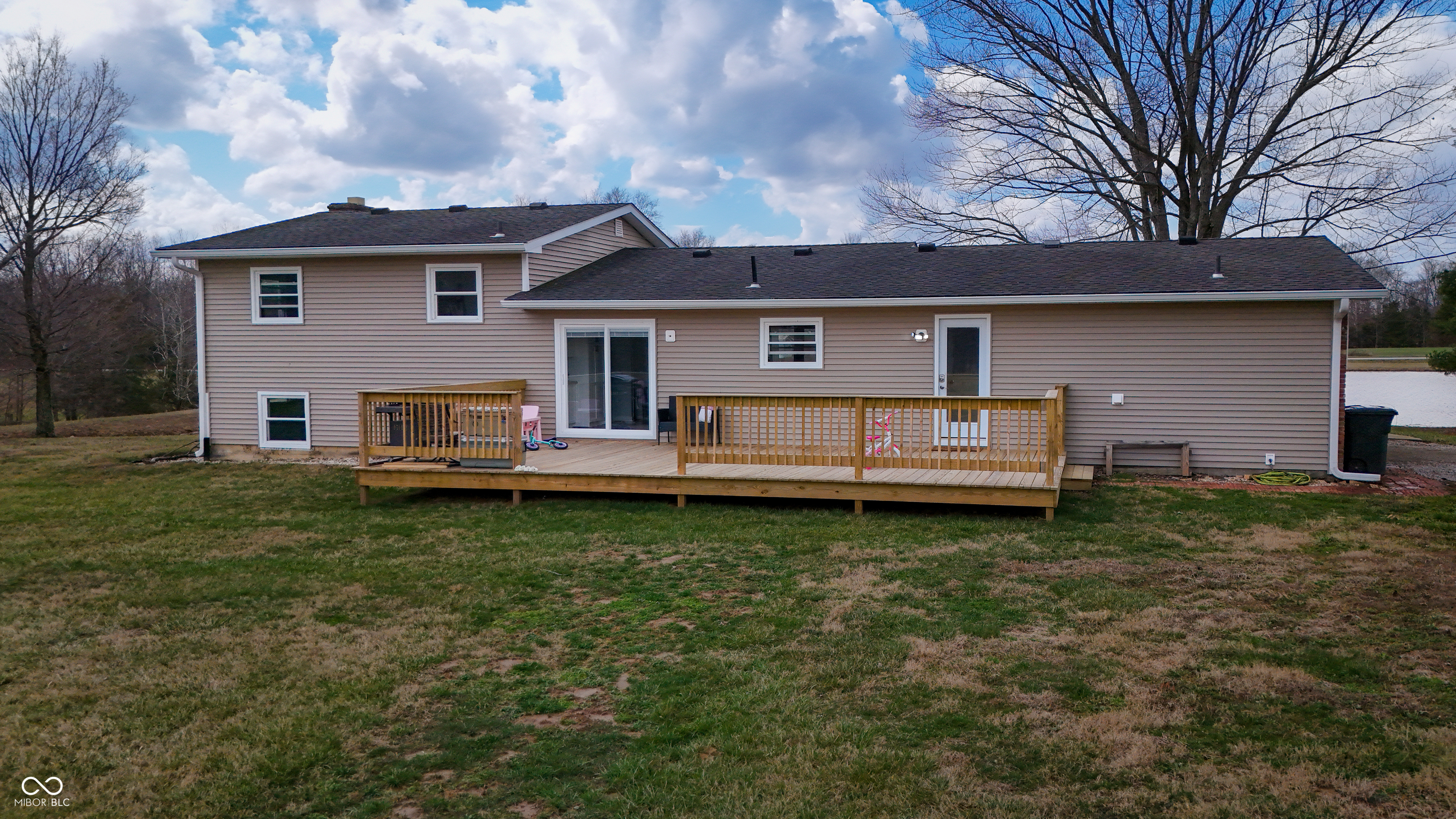 8357 N County Road 300 W