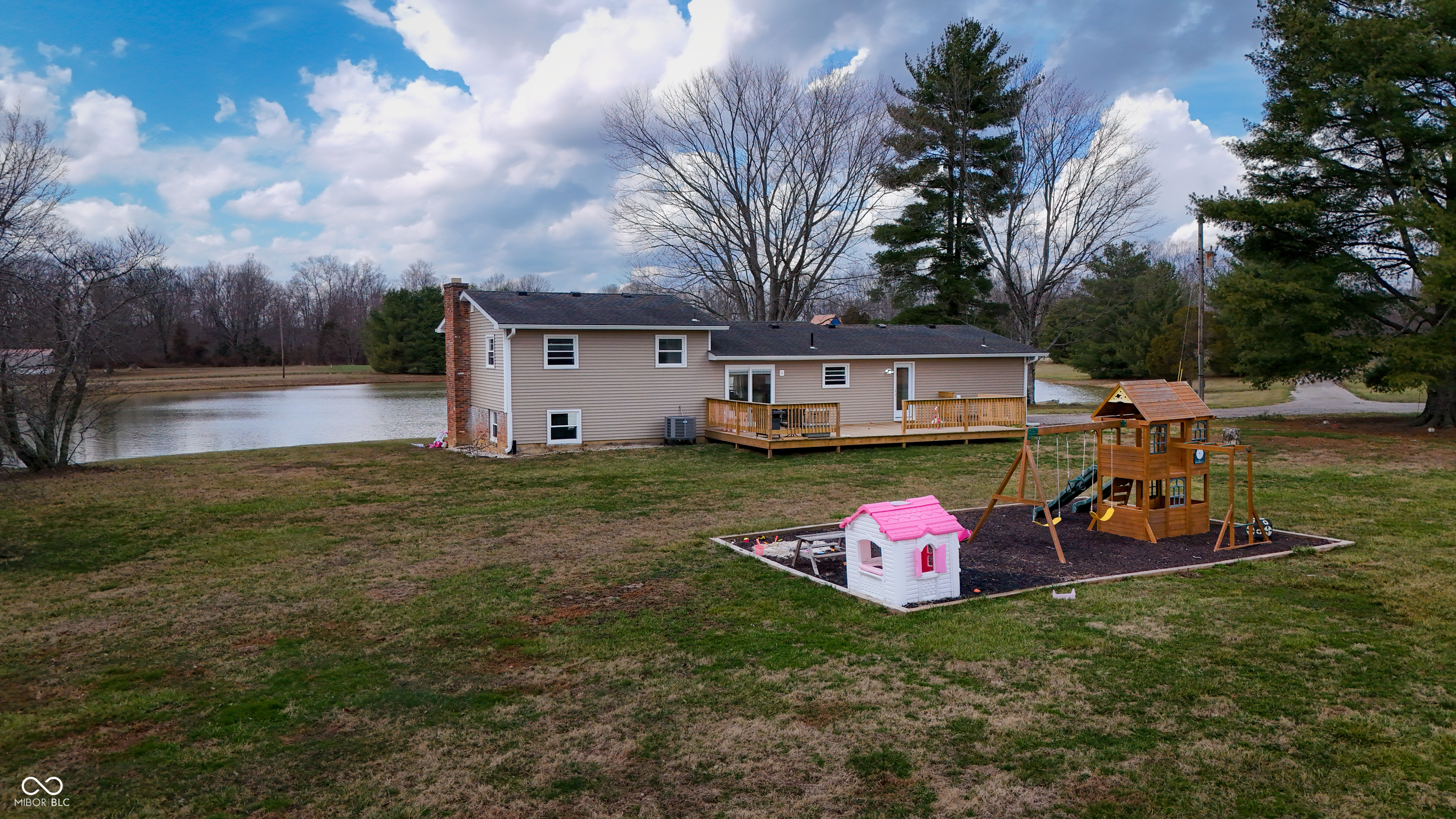 8357 N County Road 300 W