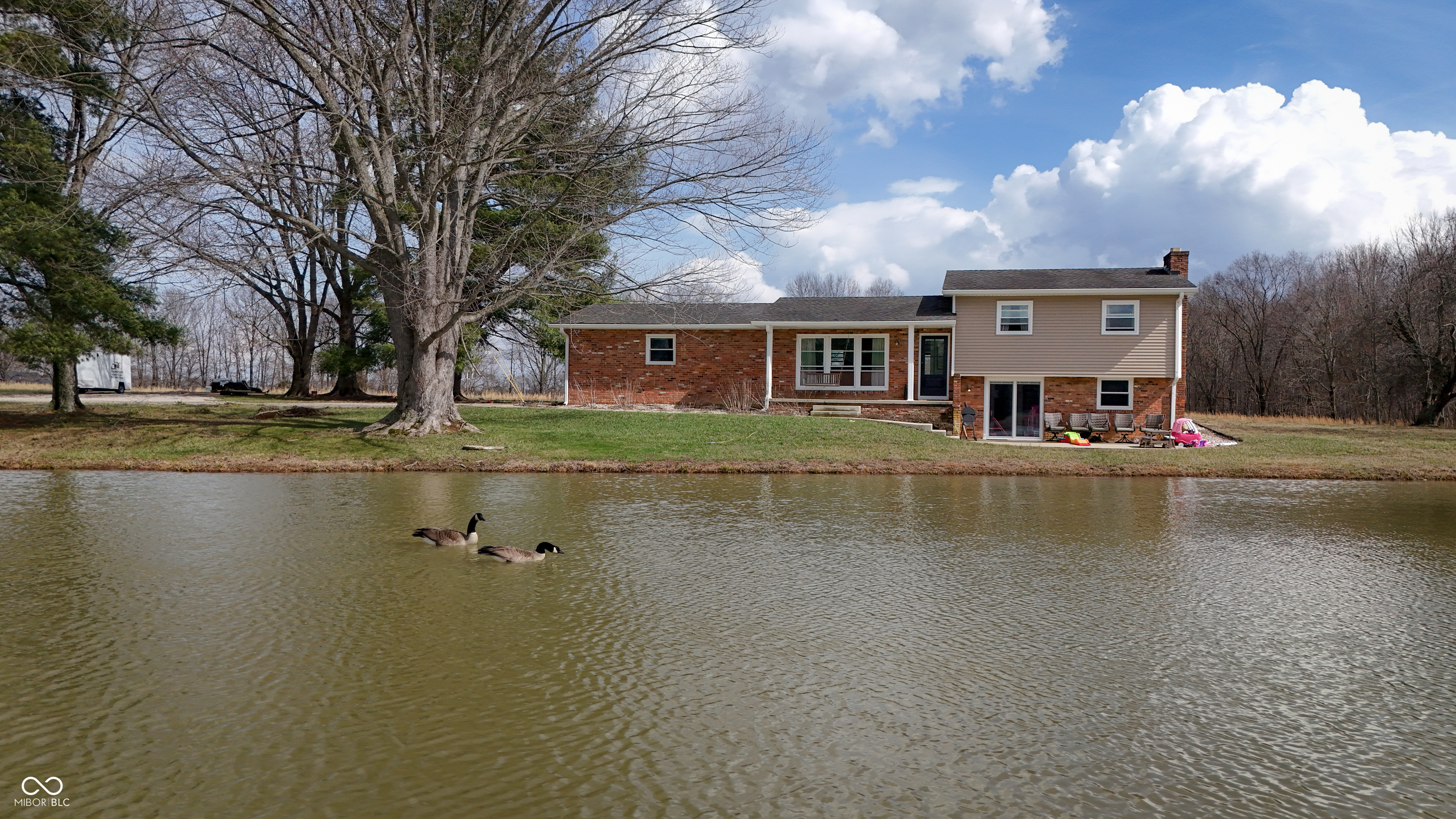 8357 N County Road 300 W