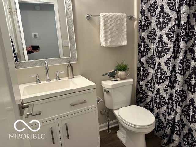 2537 Cedarcrest Drive