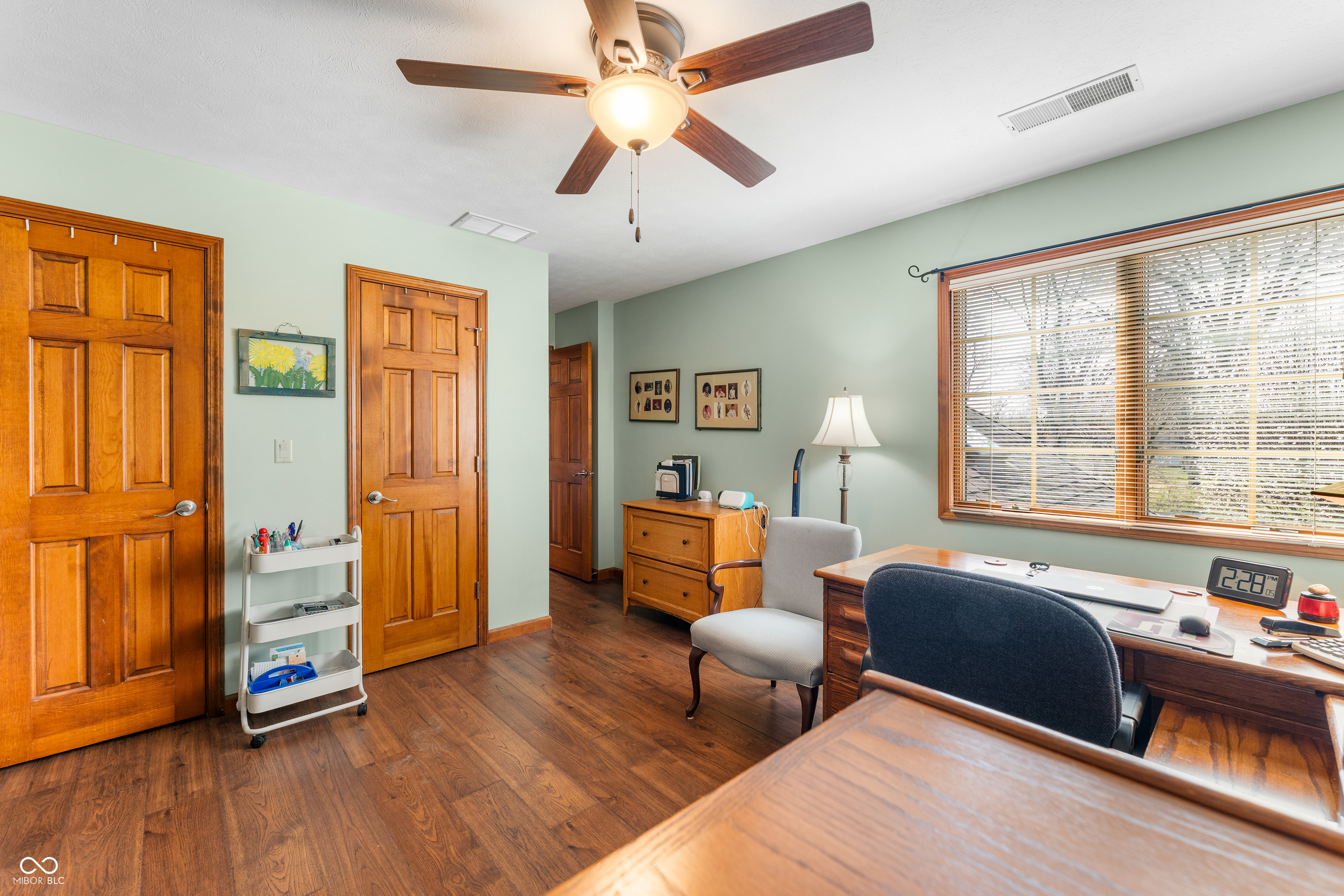 2534 Chestnut Street