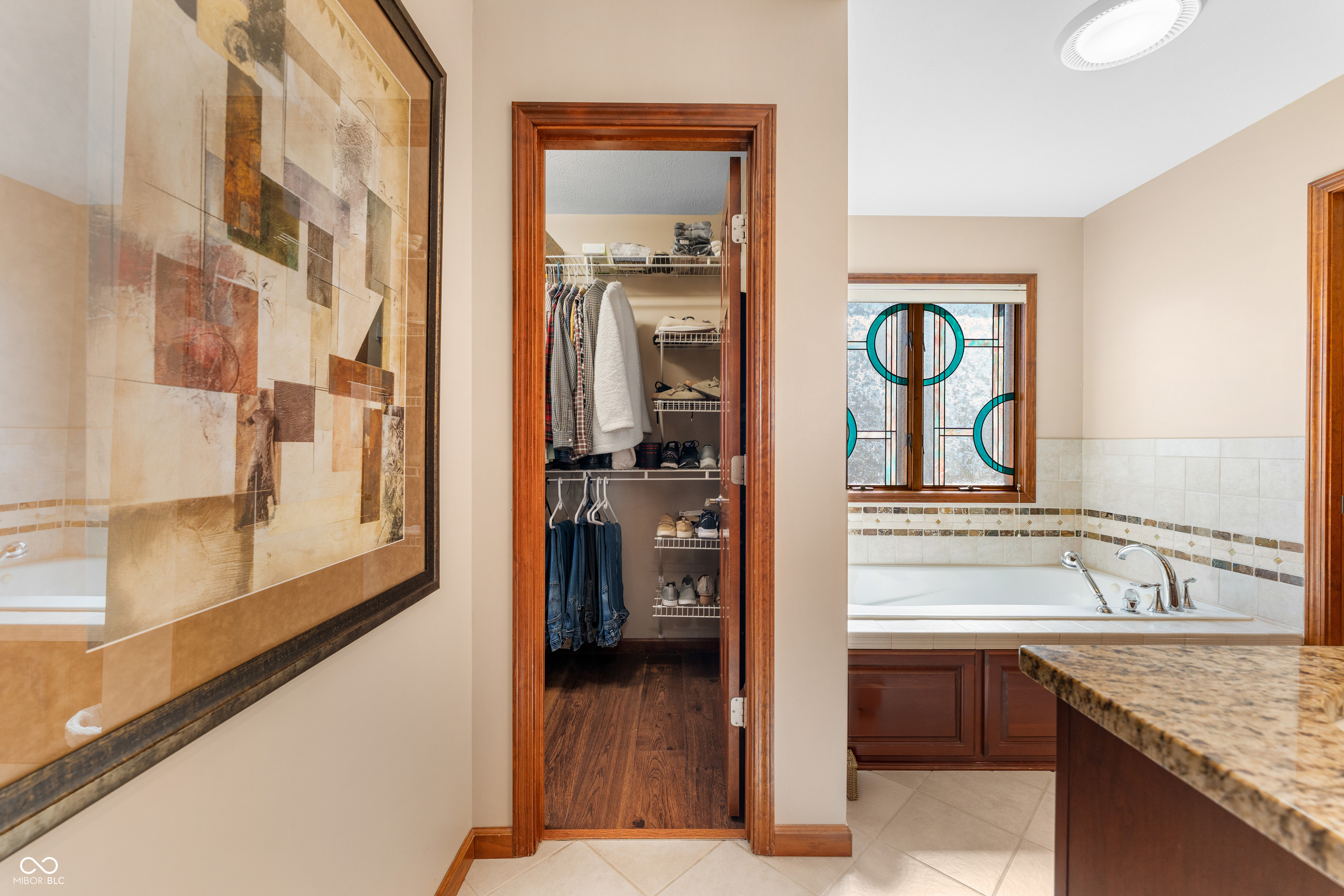 2534 Chestnut Street