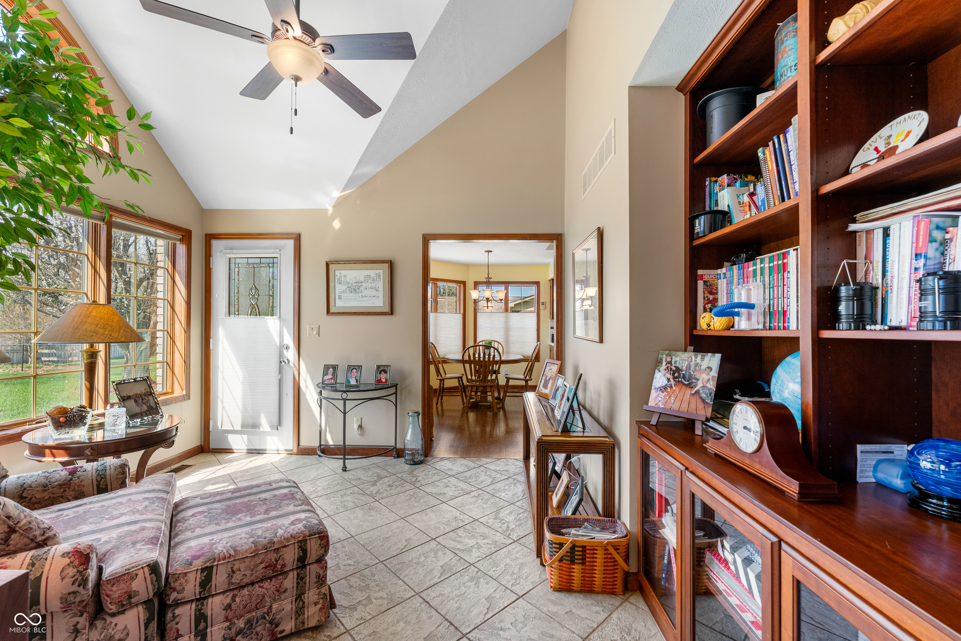 2534 Chestnut Street