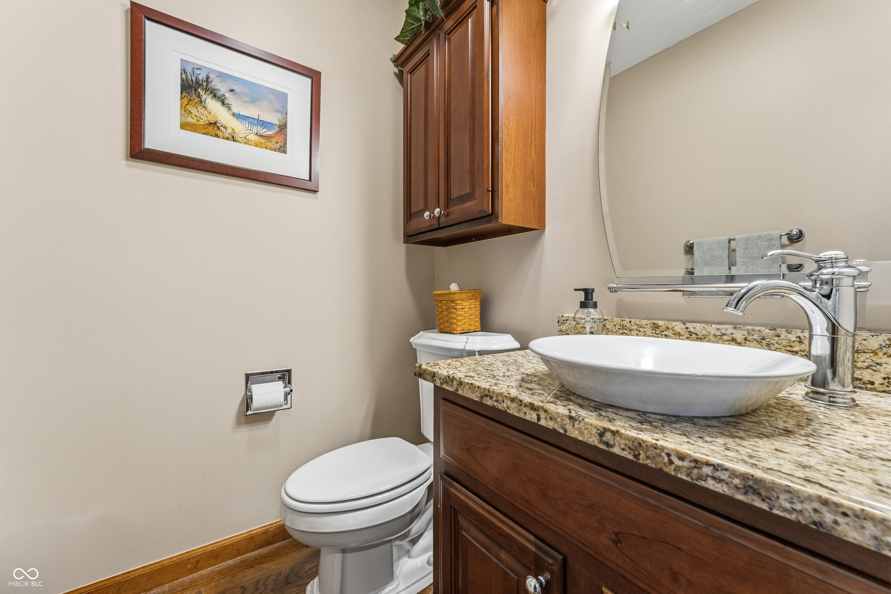 2534 Chestnut Street