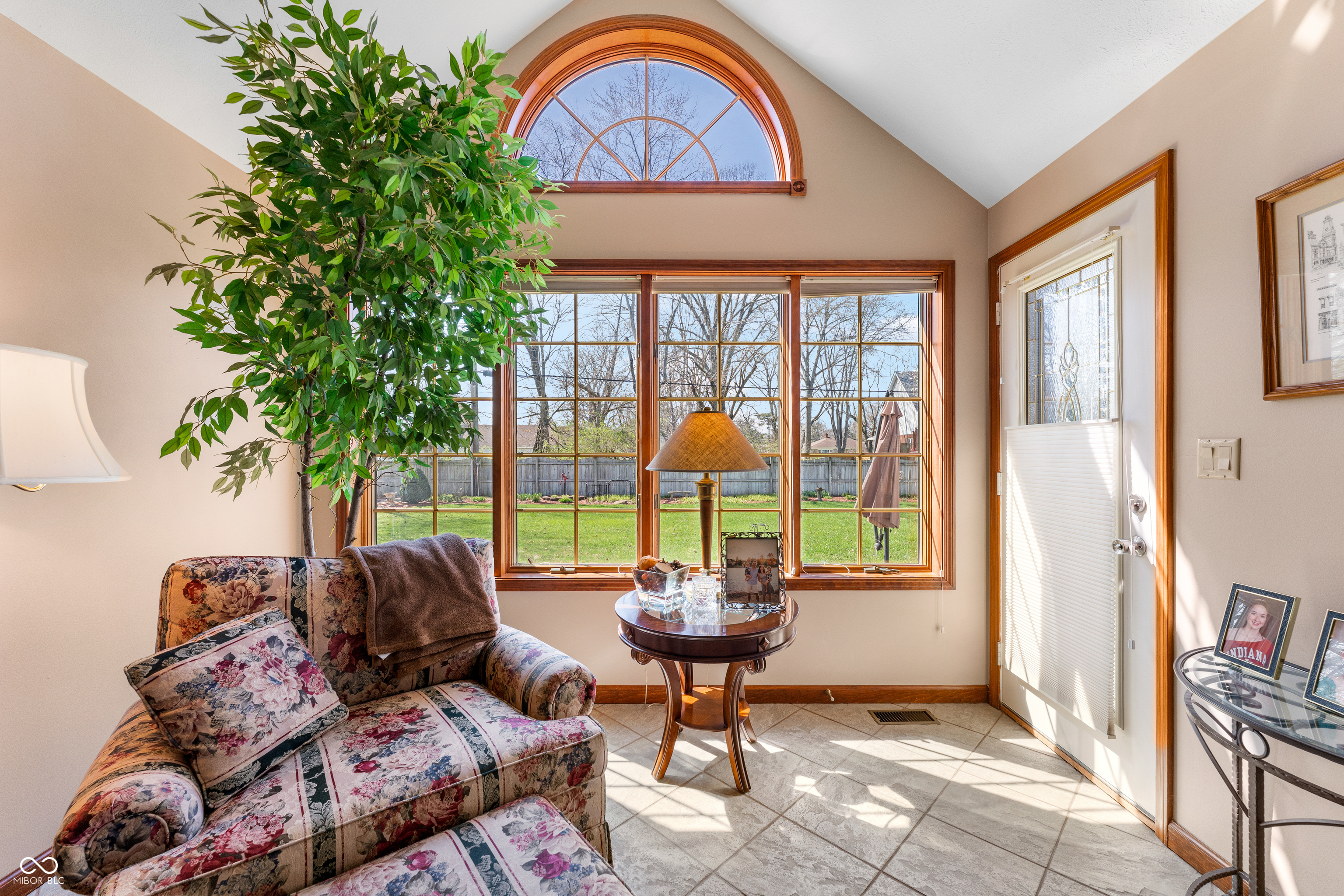 2534 Chestnut Street