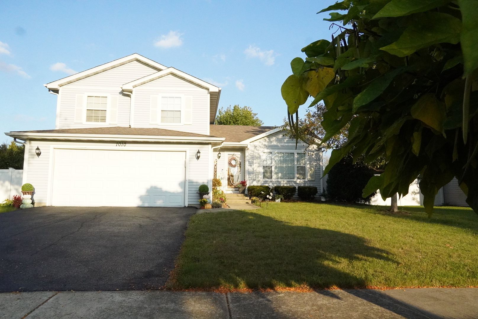 1010 Lindsay Street