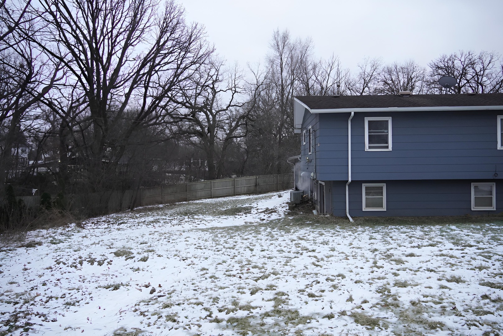 215 Hawthorne Circle