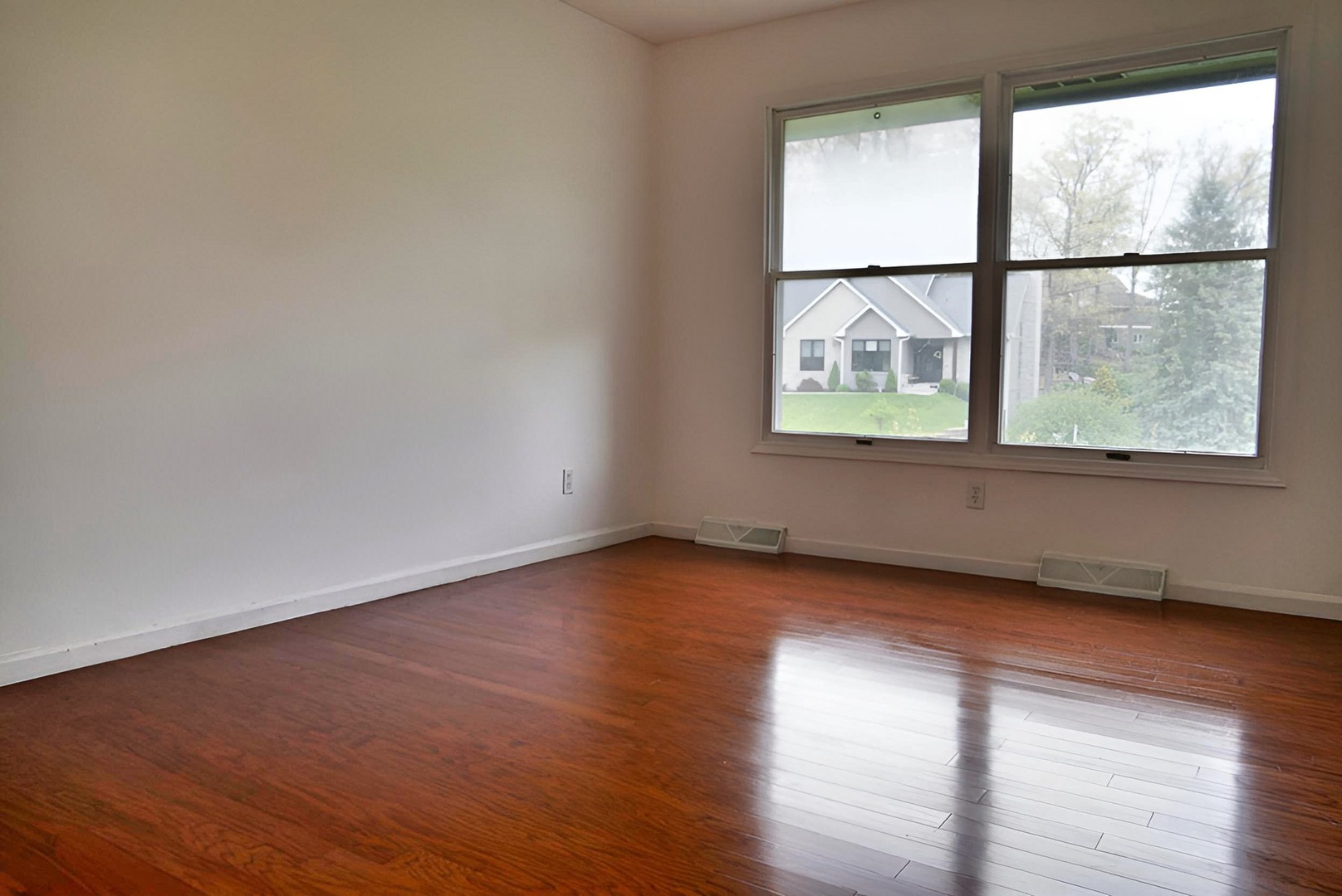 456 Roxbury Road