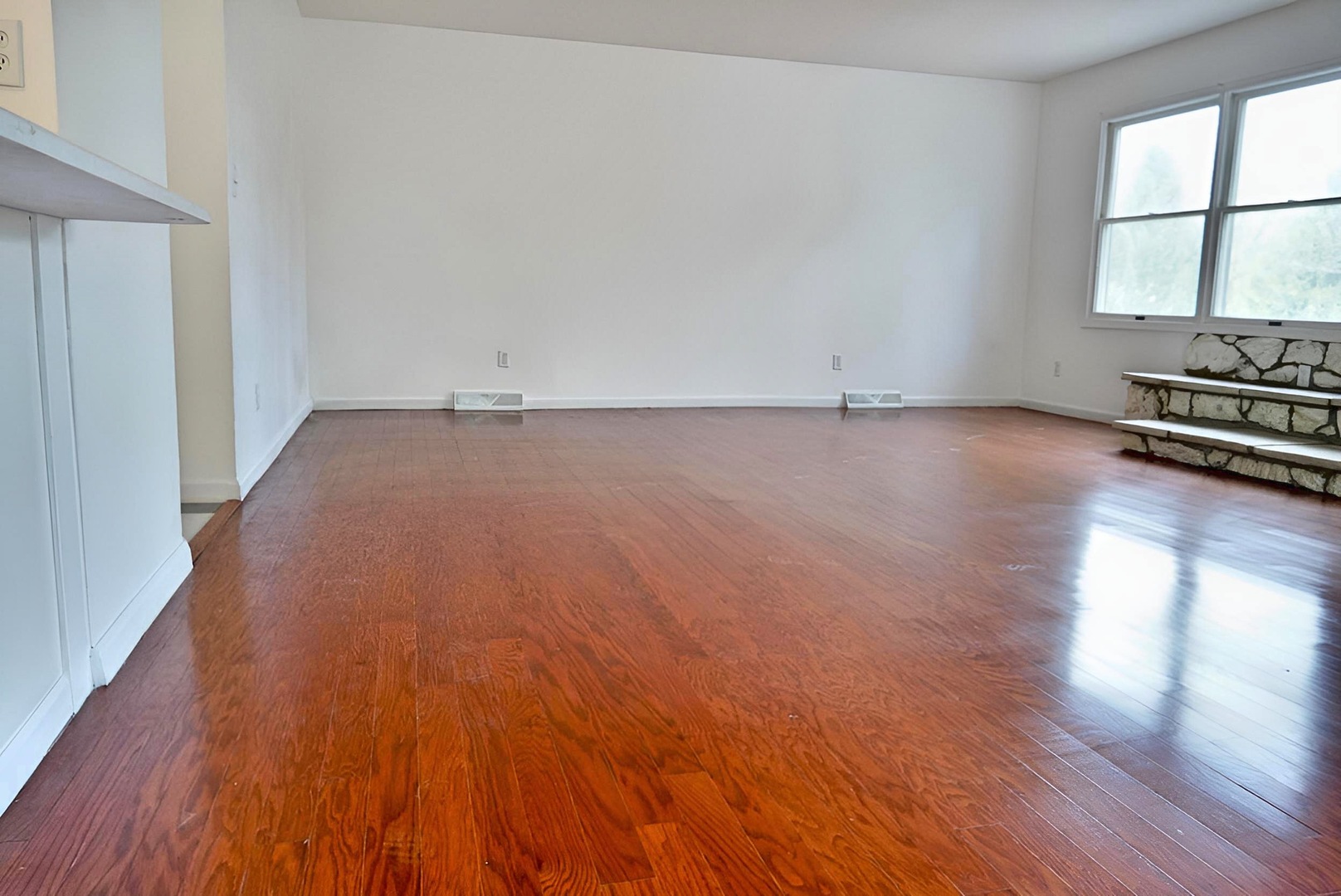 456 Roxbury Road