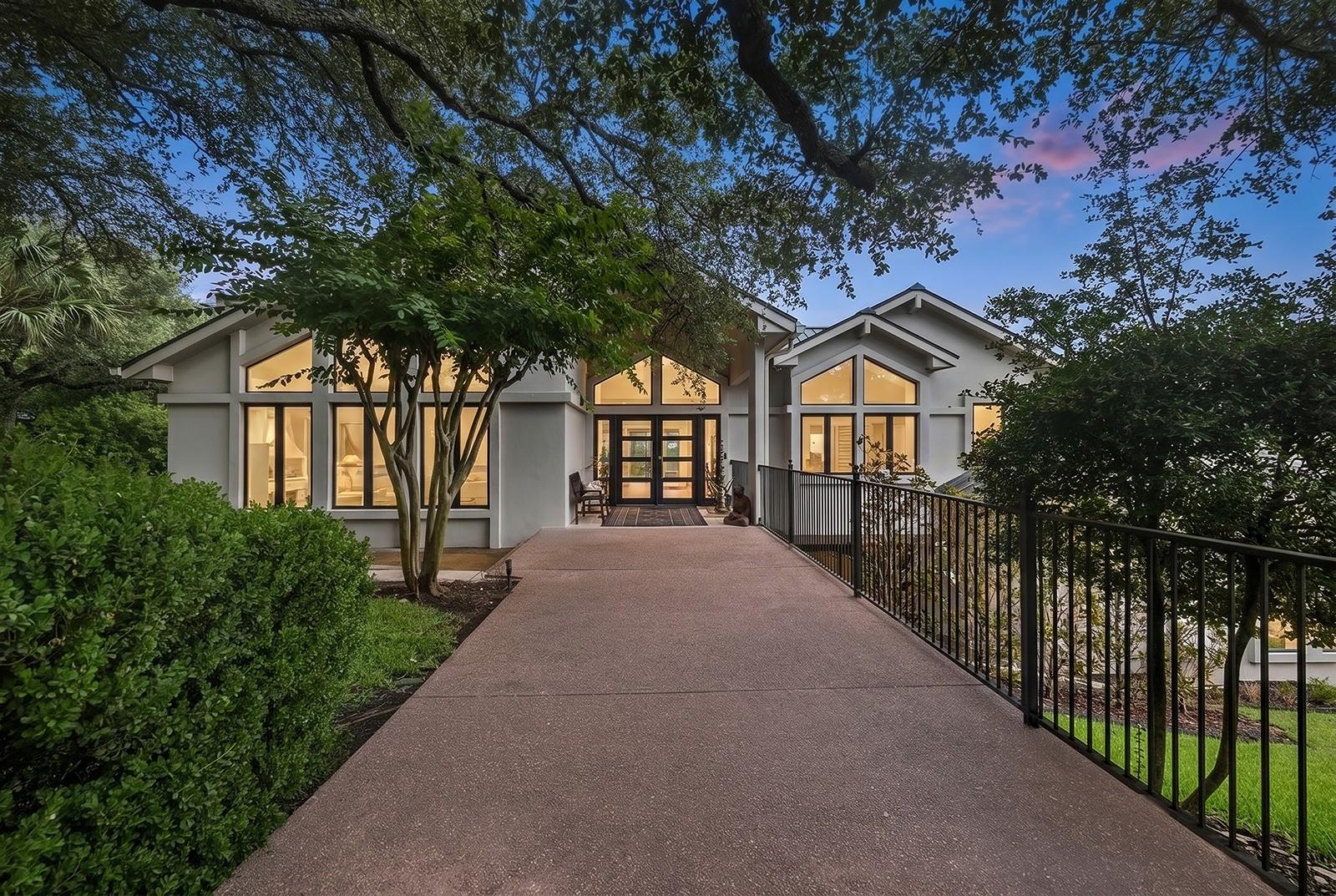 3304 Barton Creek BLVD