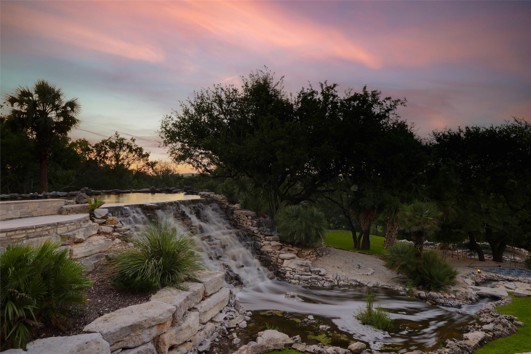 3304 Barton Creek BLVD