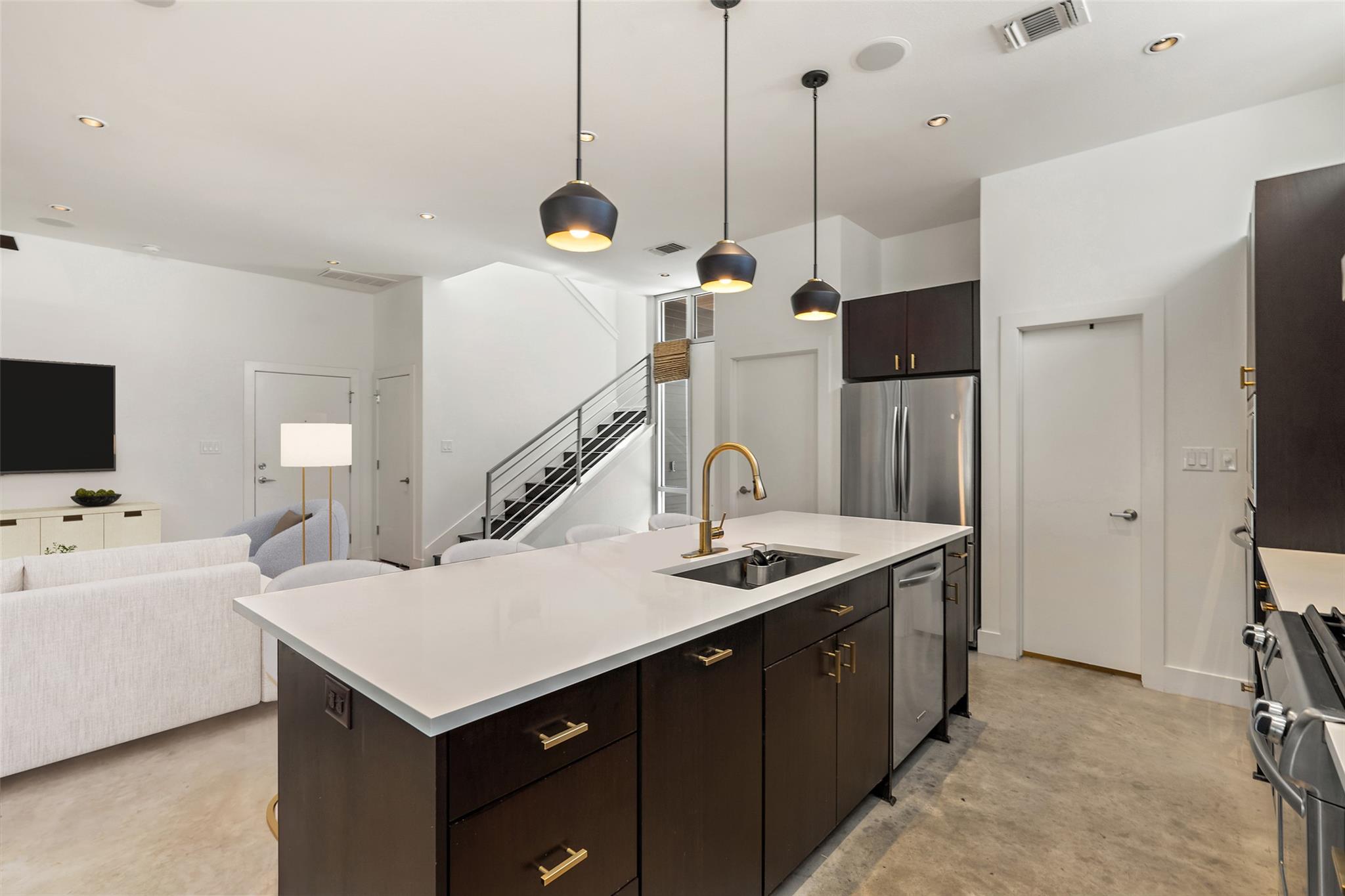2105 Goodrich Ave # 2