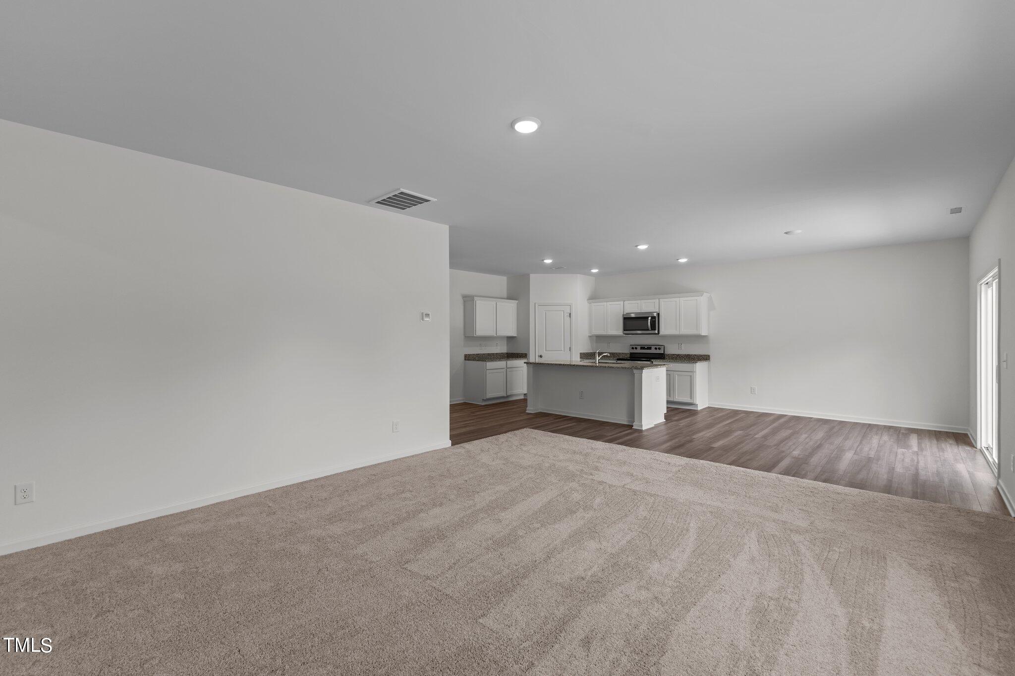 40 Moss Oaks Court