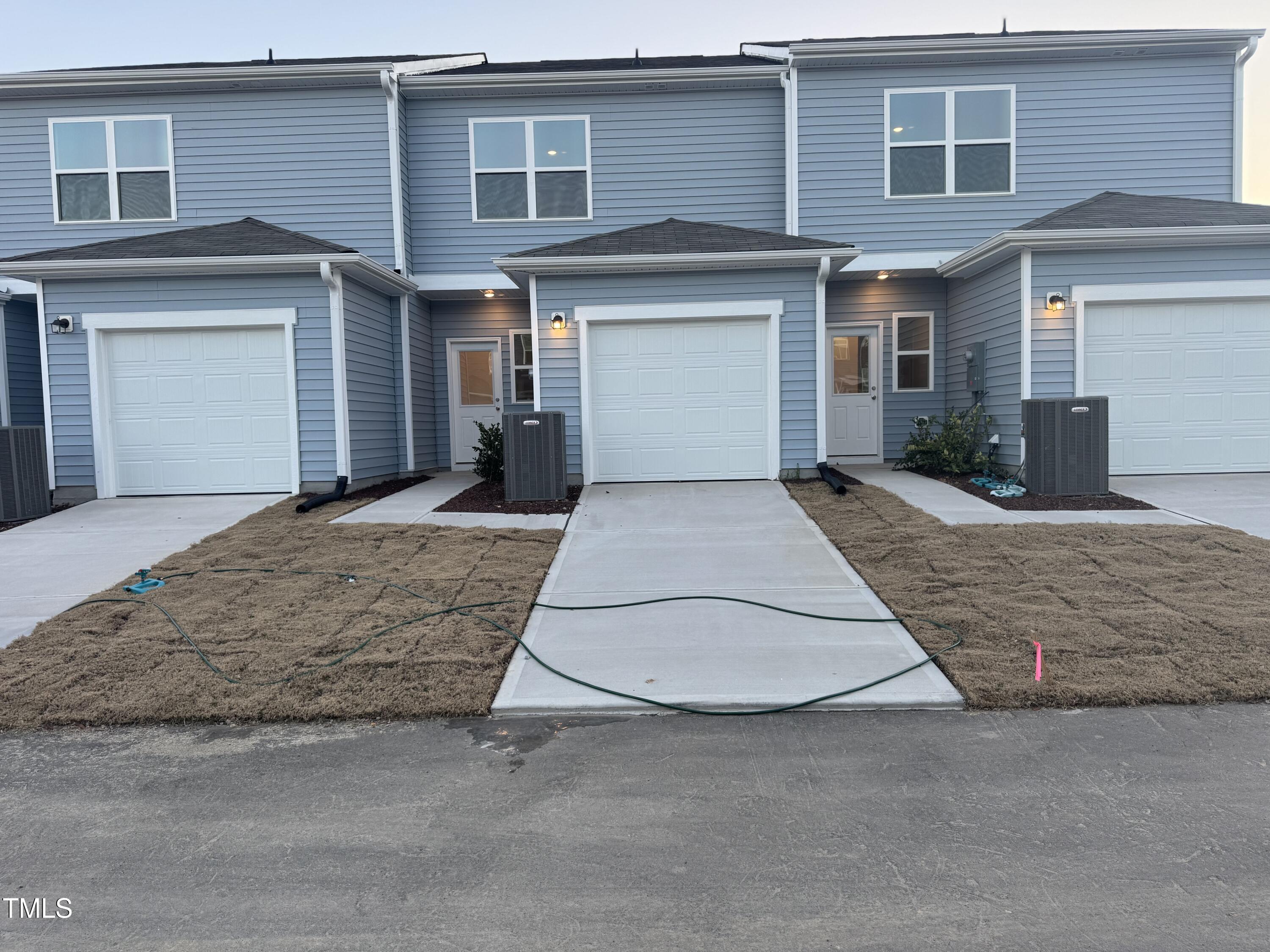 1113 Tofino Drive