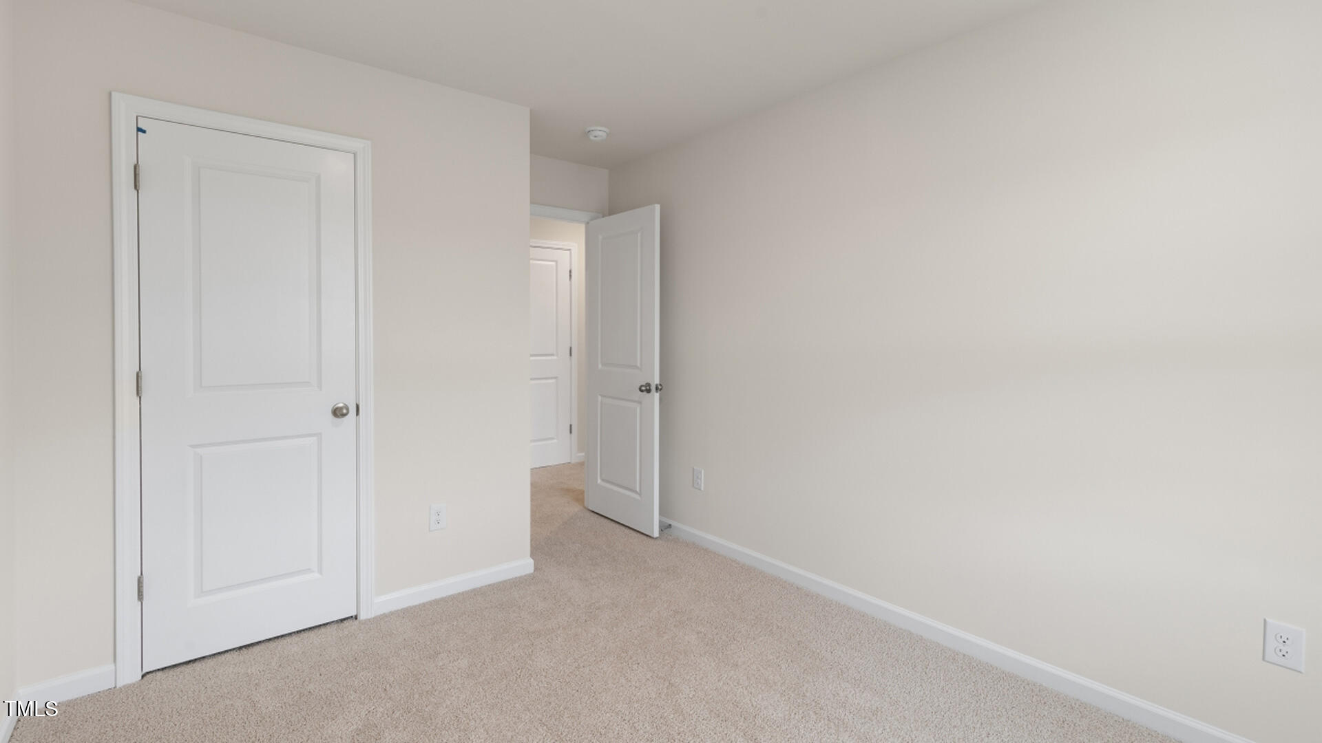 146 Rusling Leaf Drive