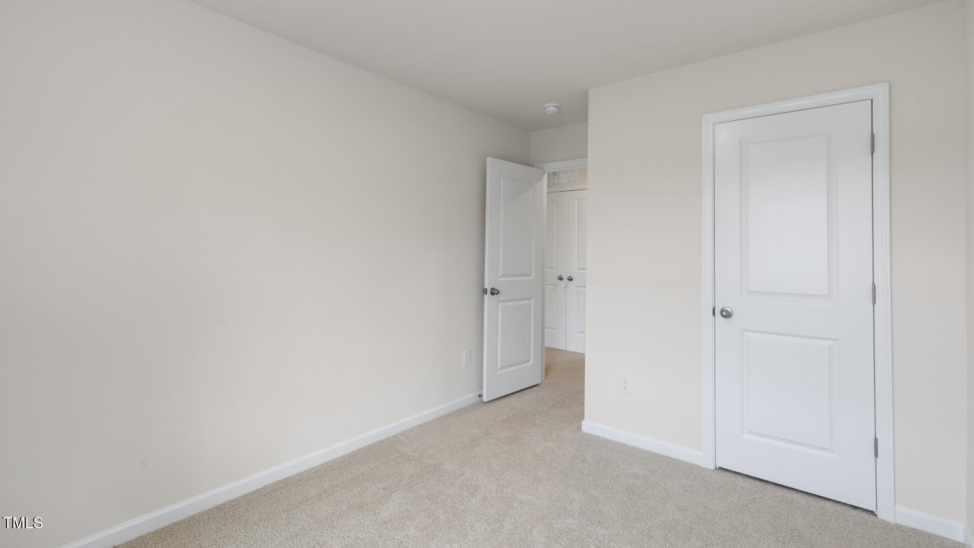 146 Rusling Leaf Drive