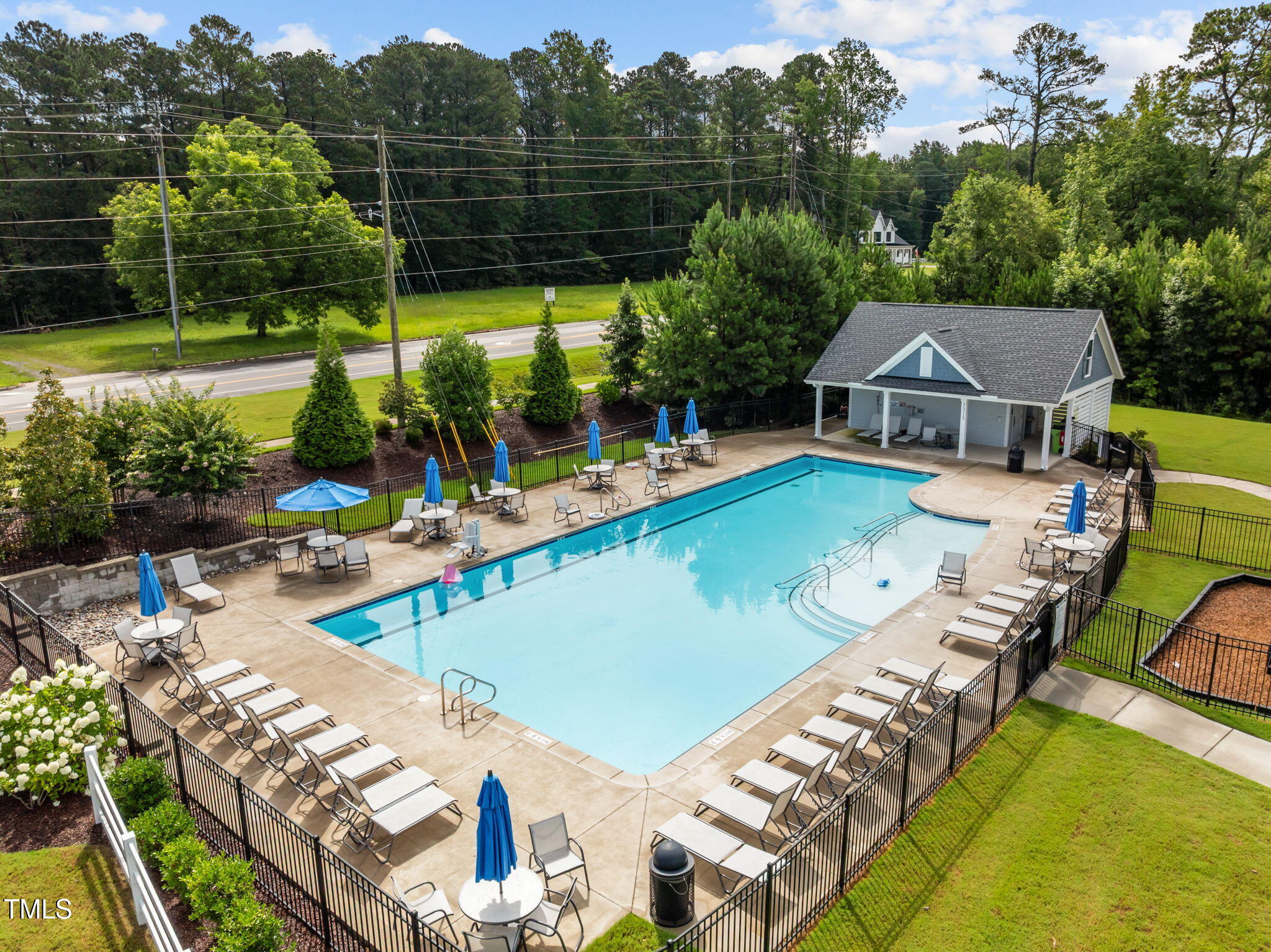 2612 Beaver Ridge Drive