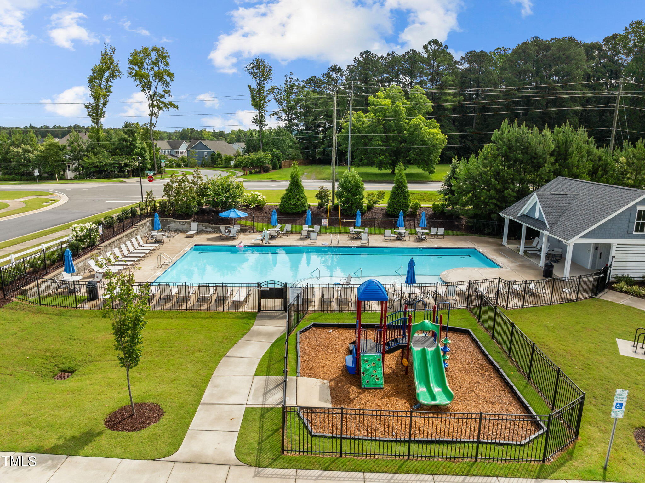 2612 Beaver Ridge Drive