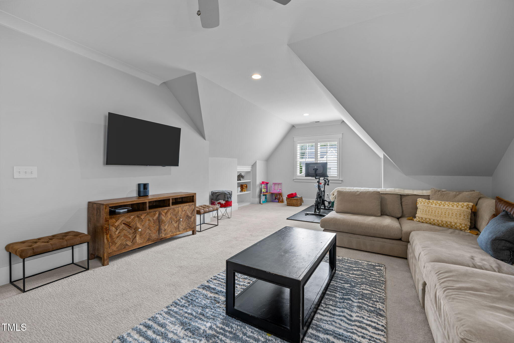 2612 Beaver Ridge Drive