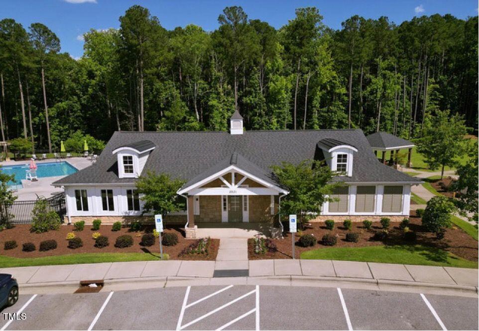 2612 Beaver Ridge Drive