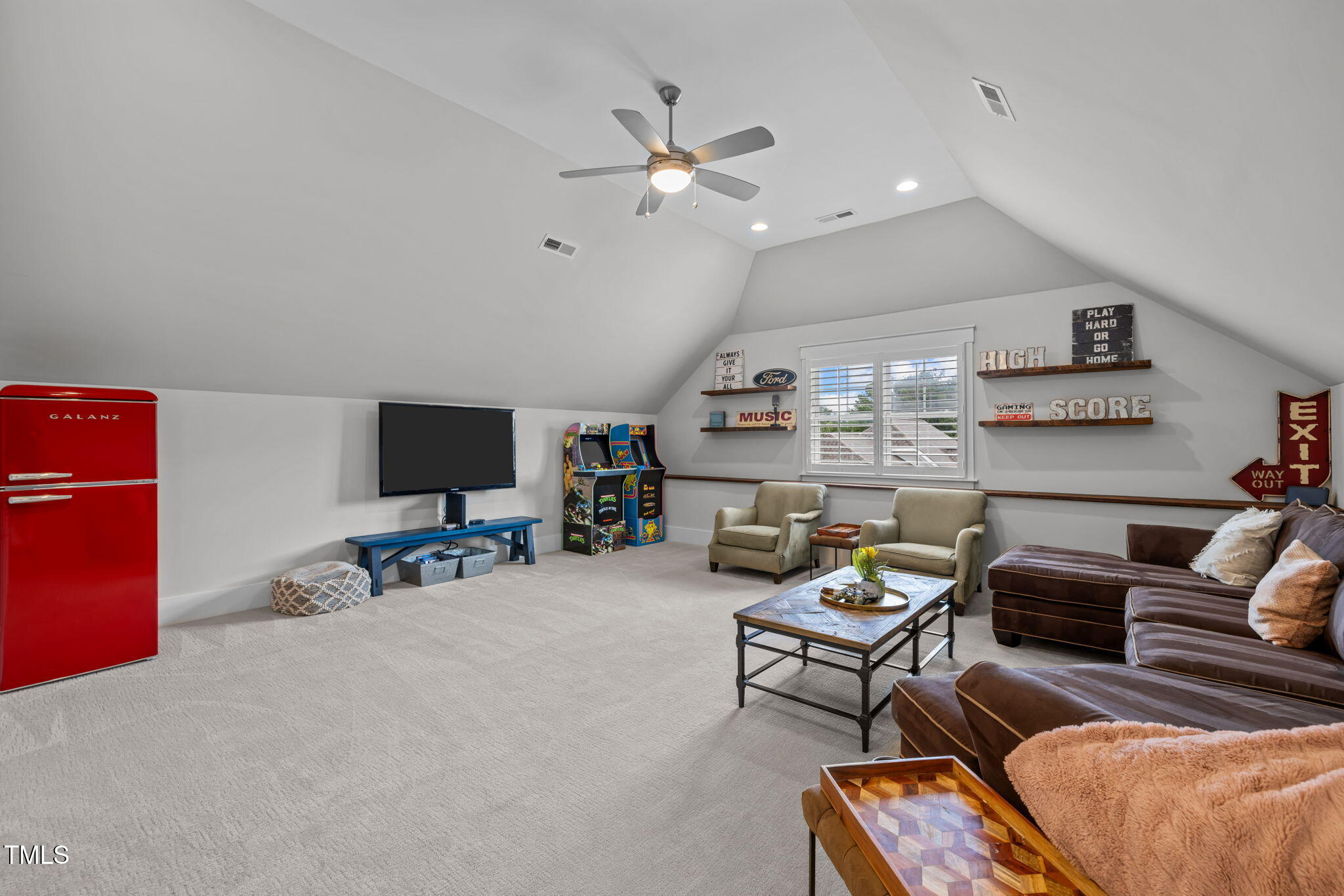 2612 Beaver Ridge Drive