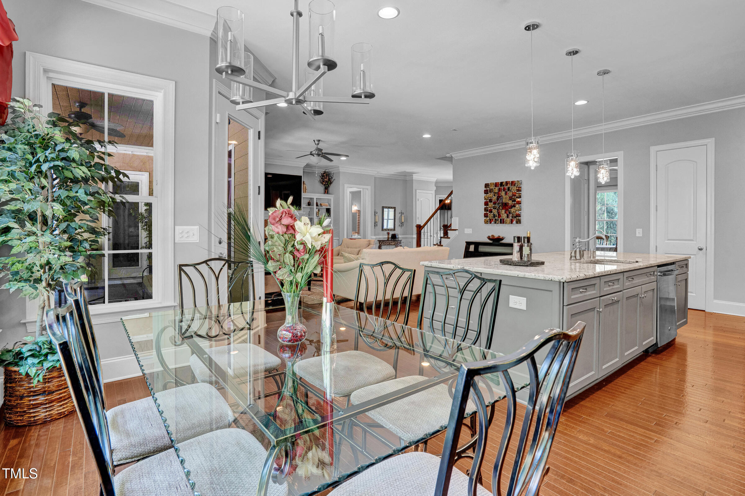 216 Colonial Ridge Drive