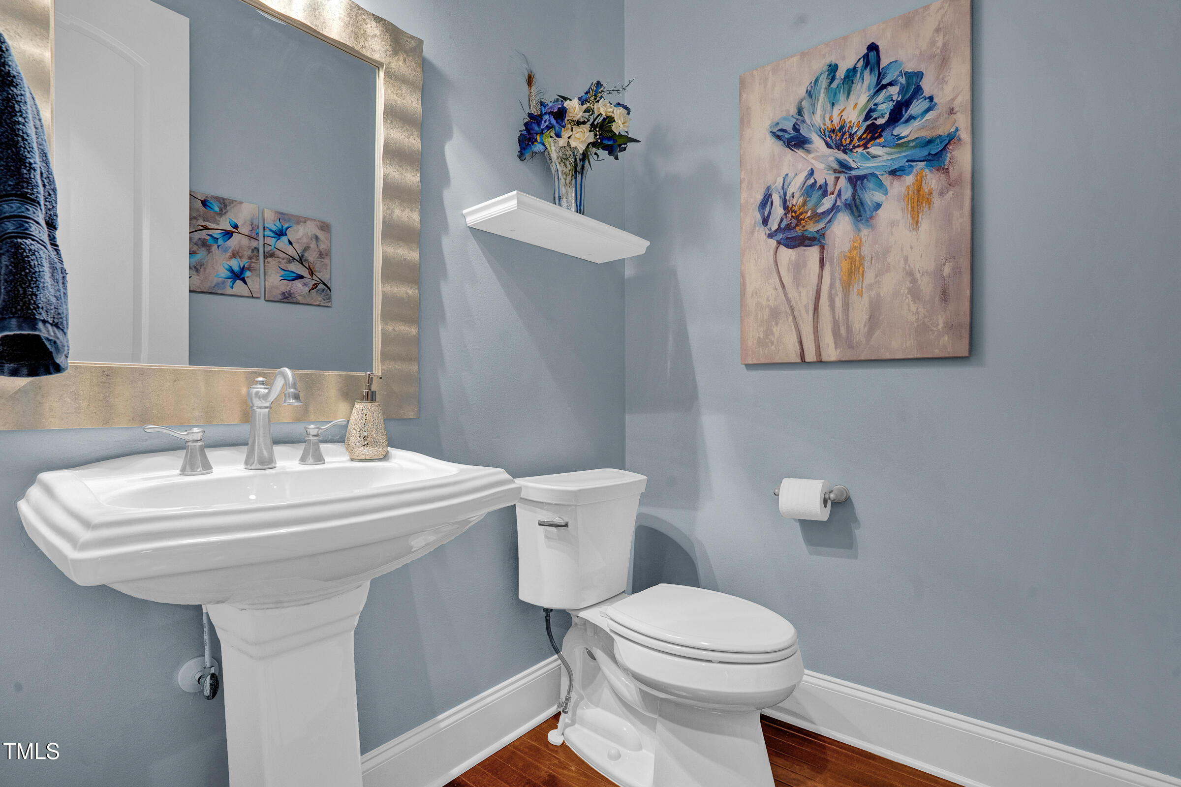 216 Colonial Ridge Drive