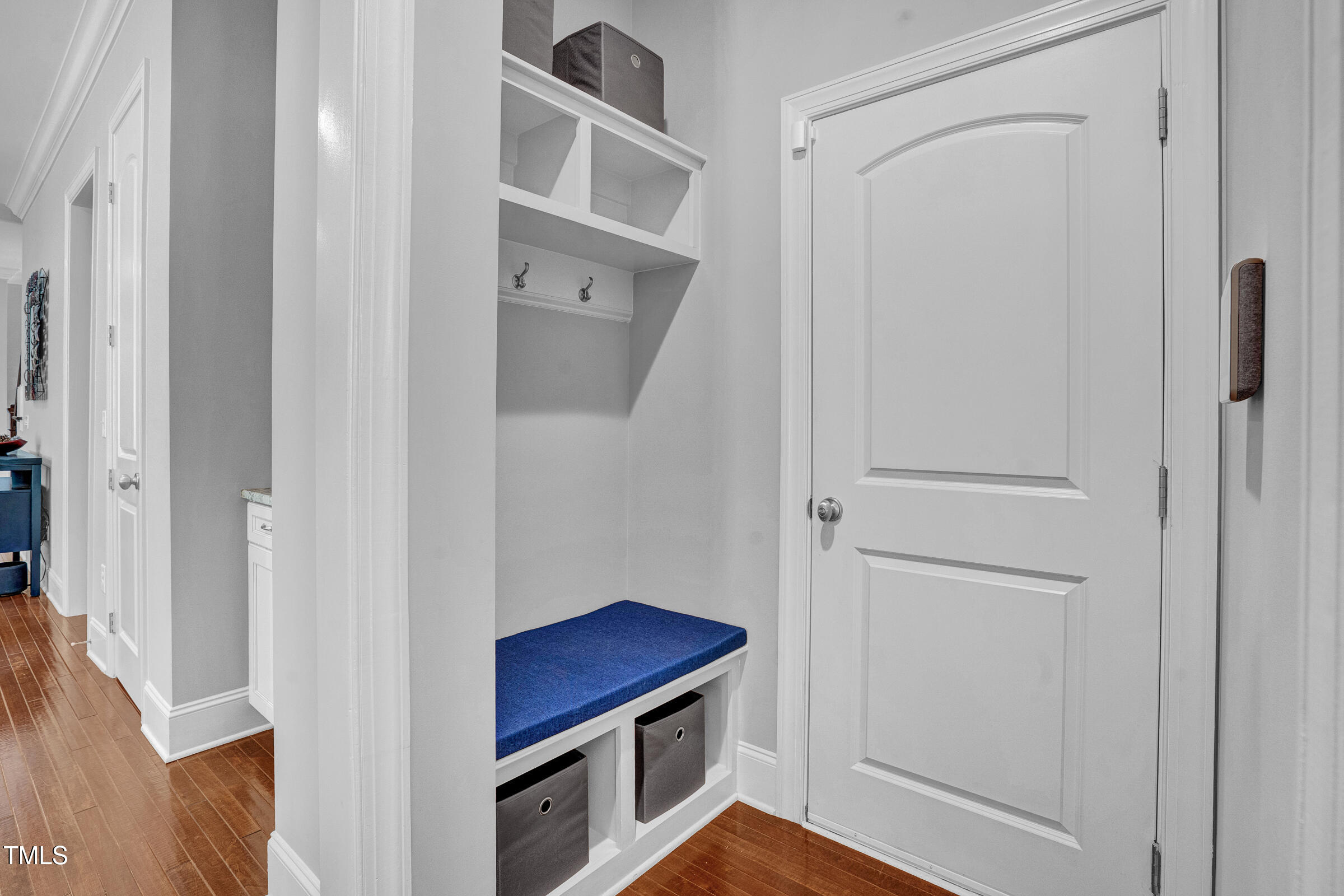 216 Colonial Ridge Drive