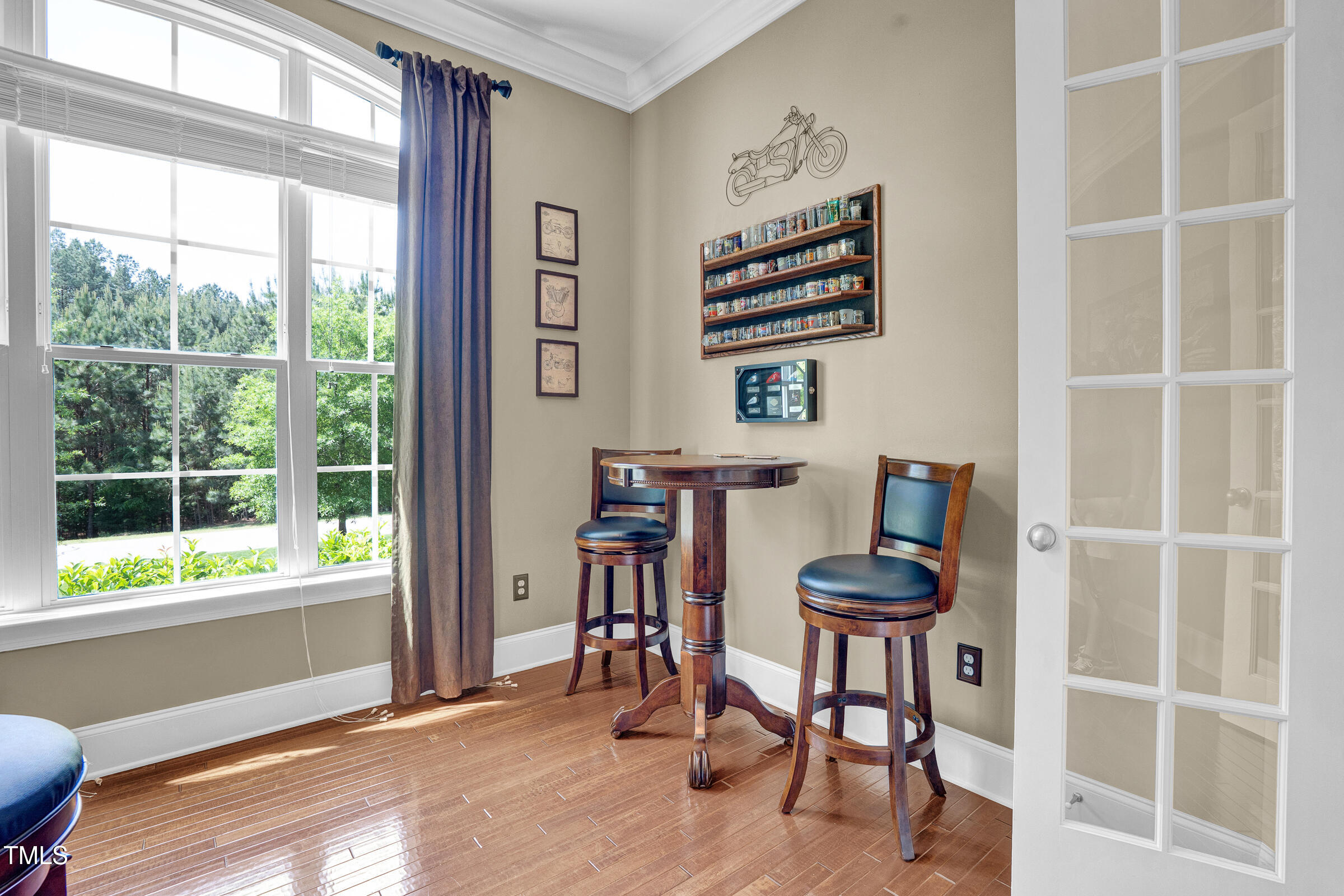 216 Colonial Ridge Drive