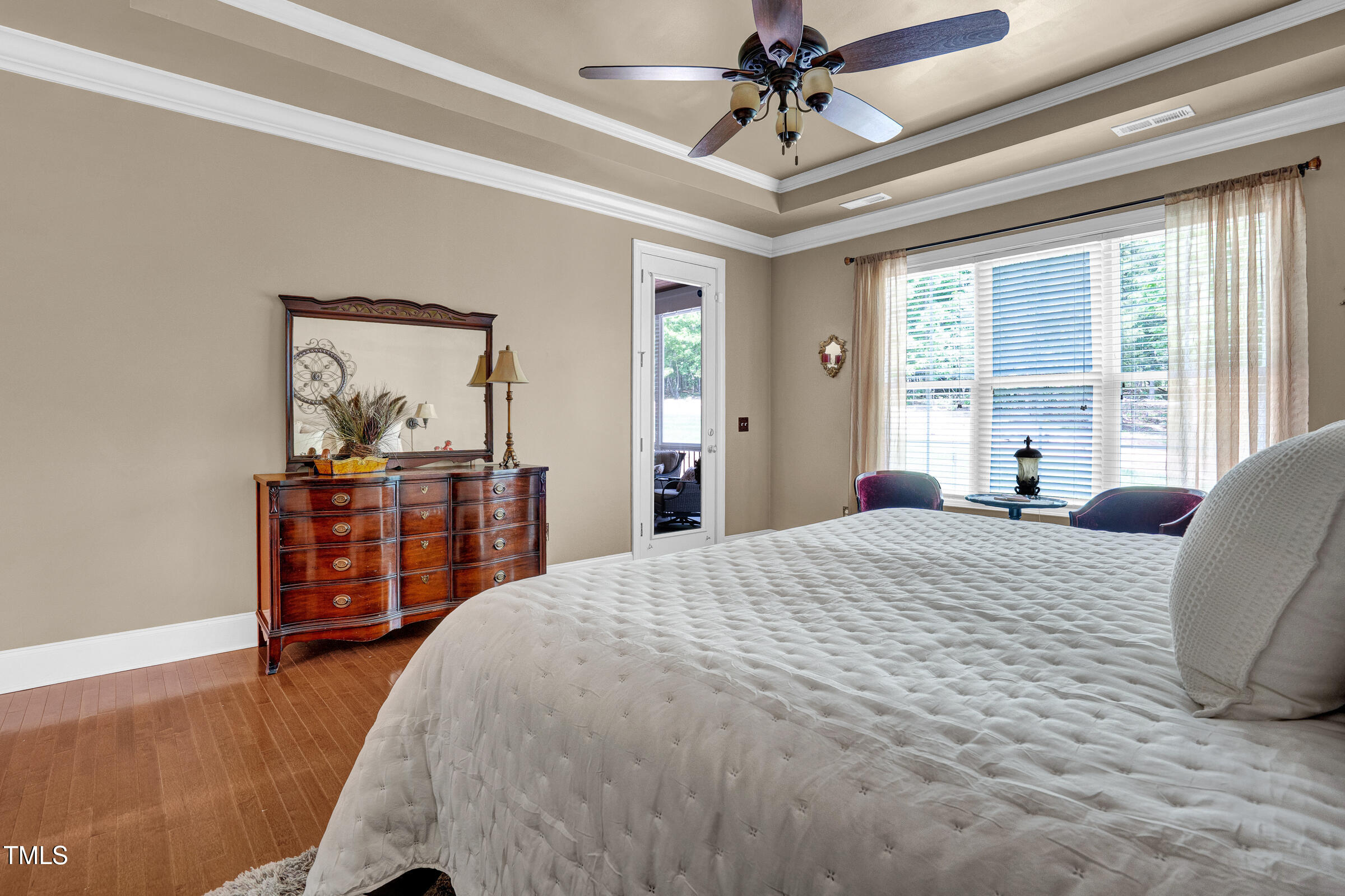 216 Colonial Ridge Drive