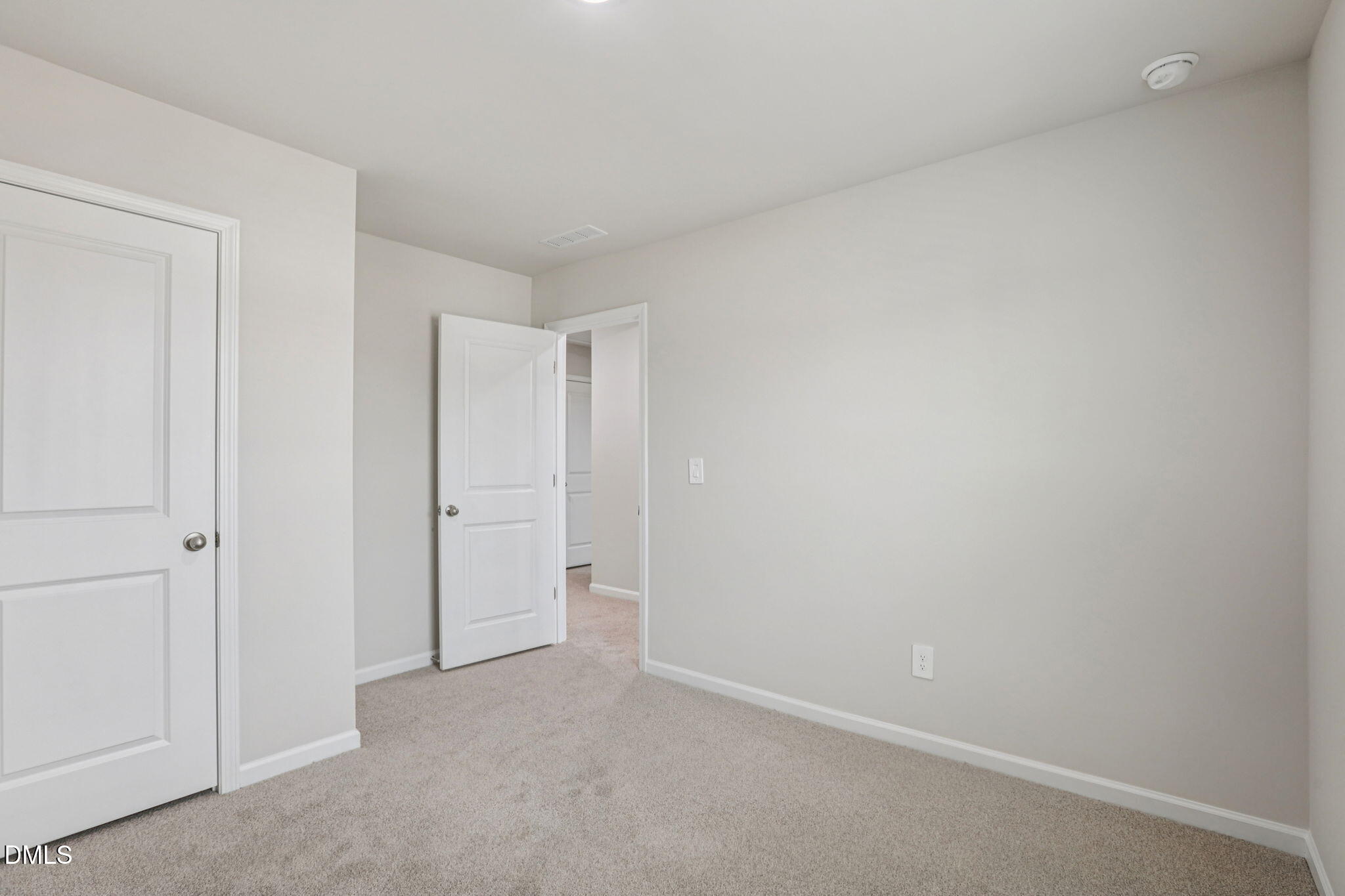 157 N Field Sparrow Way