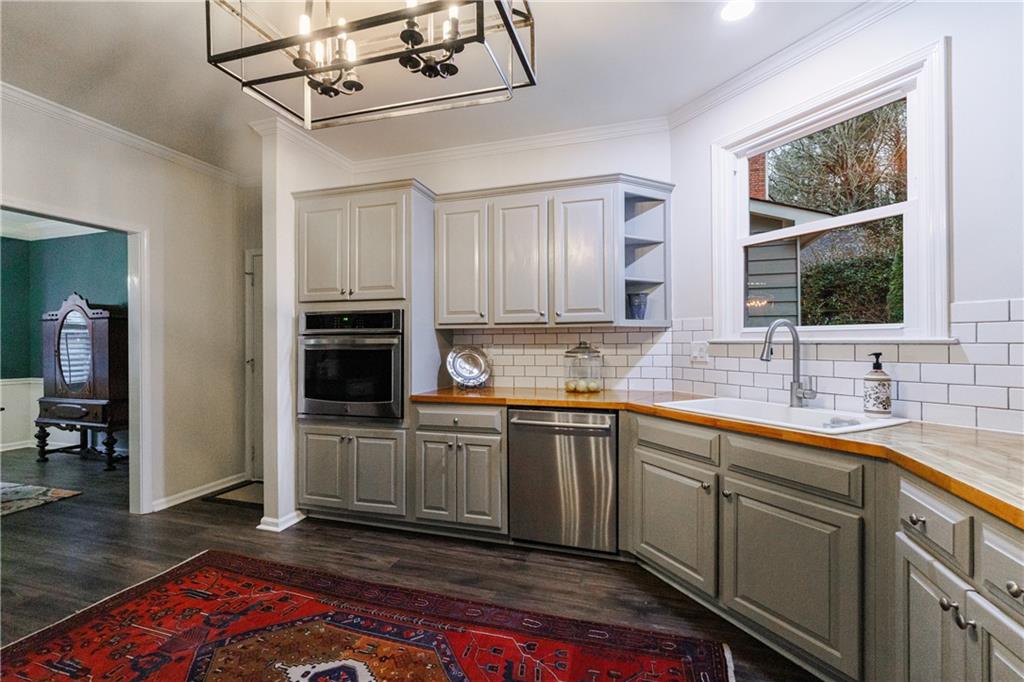 2525 Woodbrook Court