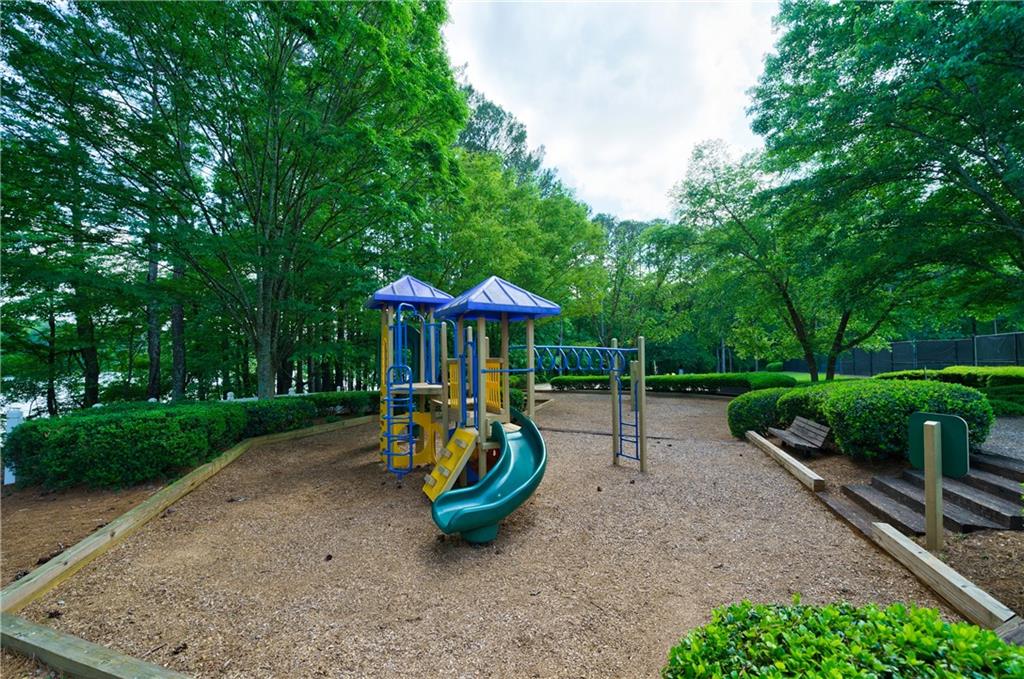 2525 Woodbrook Court