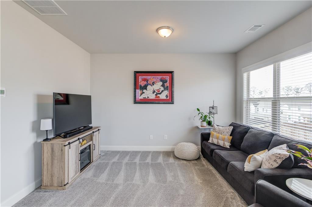 4422 Chestnut Oak Way SW