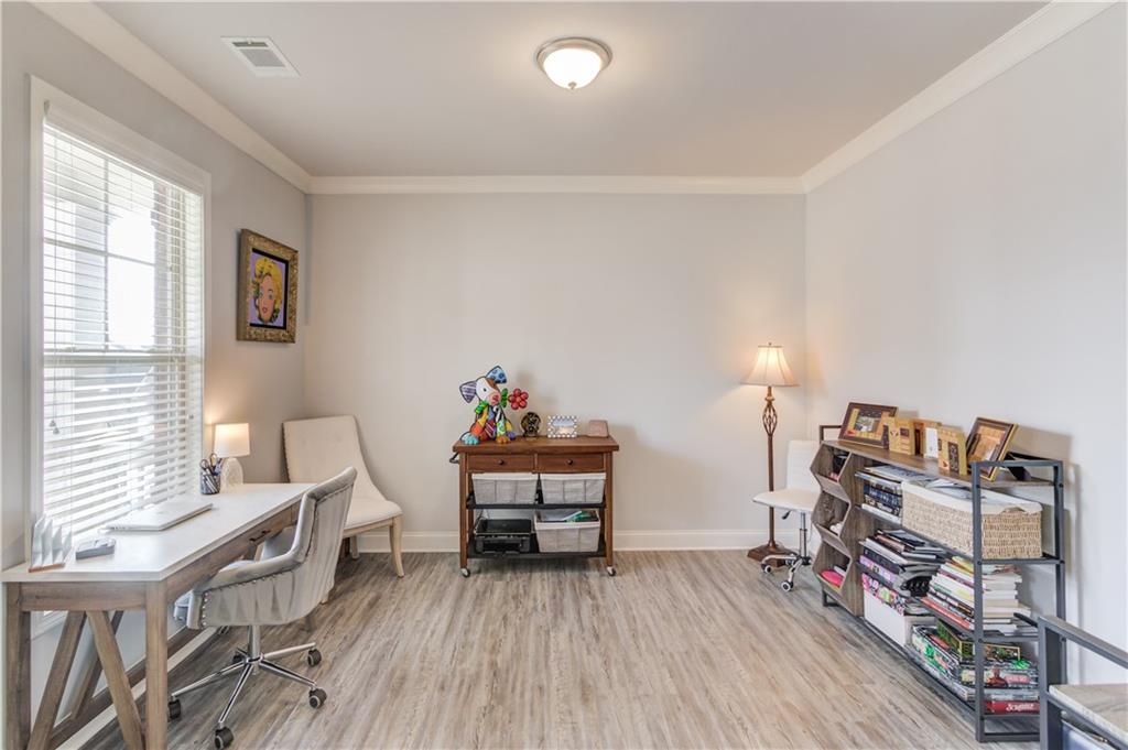 4422 Chestnut Oak Way SW