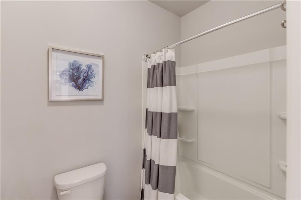 4422 Chestnut Oak Way SW