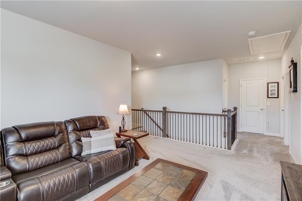 4422 Chestnut Oak Way SW