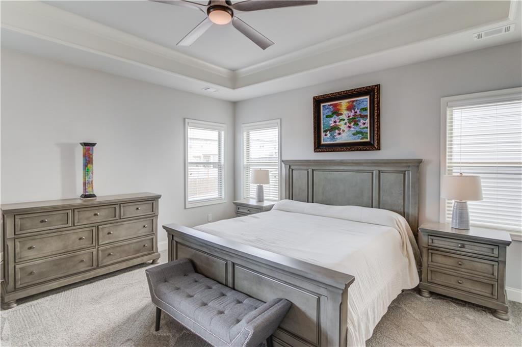 4422 Chestnut Oak Way SW