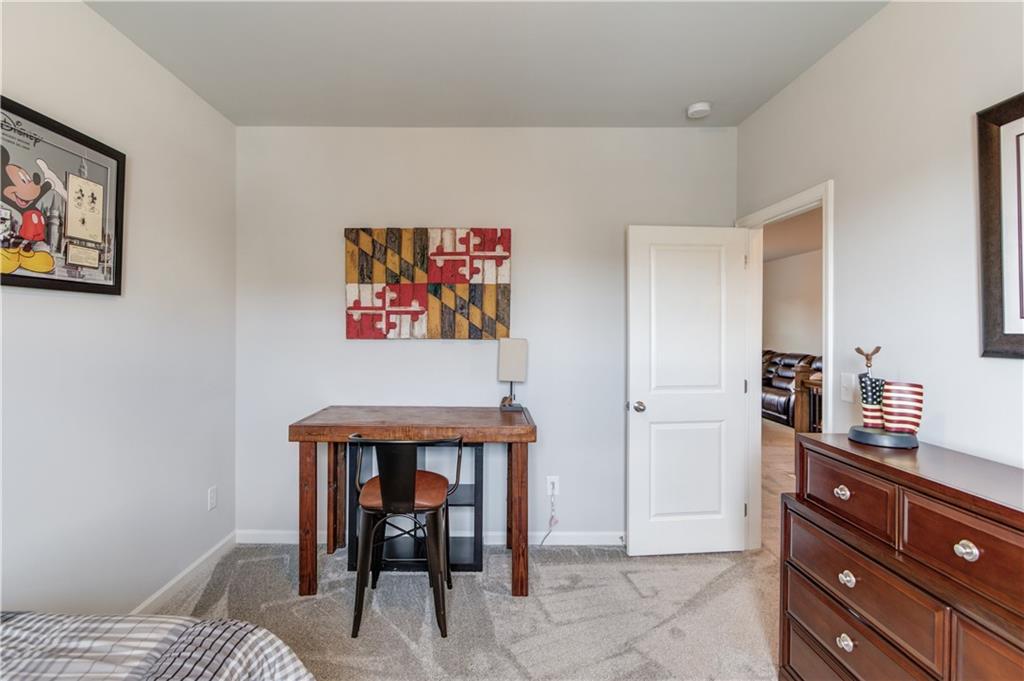 4422 Chestnut Oak Way SW