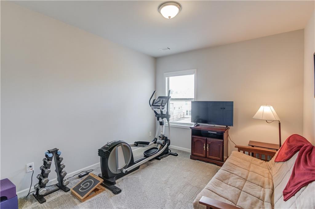 4422 Chestnut Oak Way SW